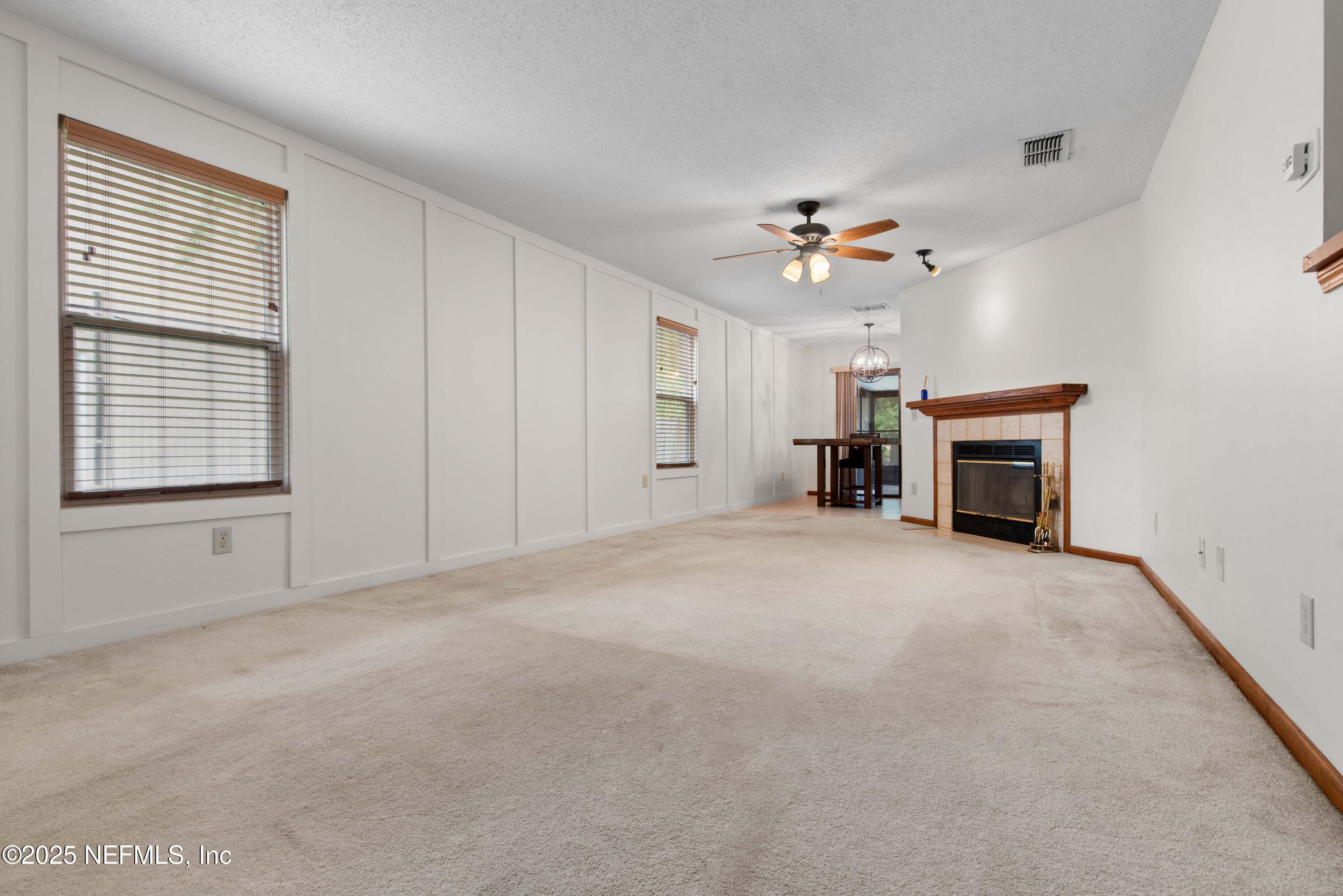 3951 LAURELWOOD Drive