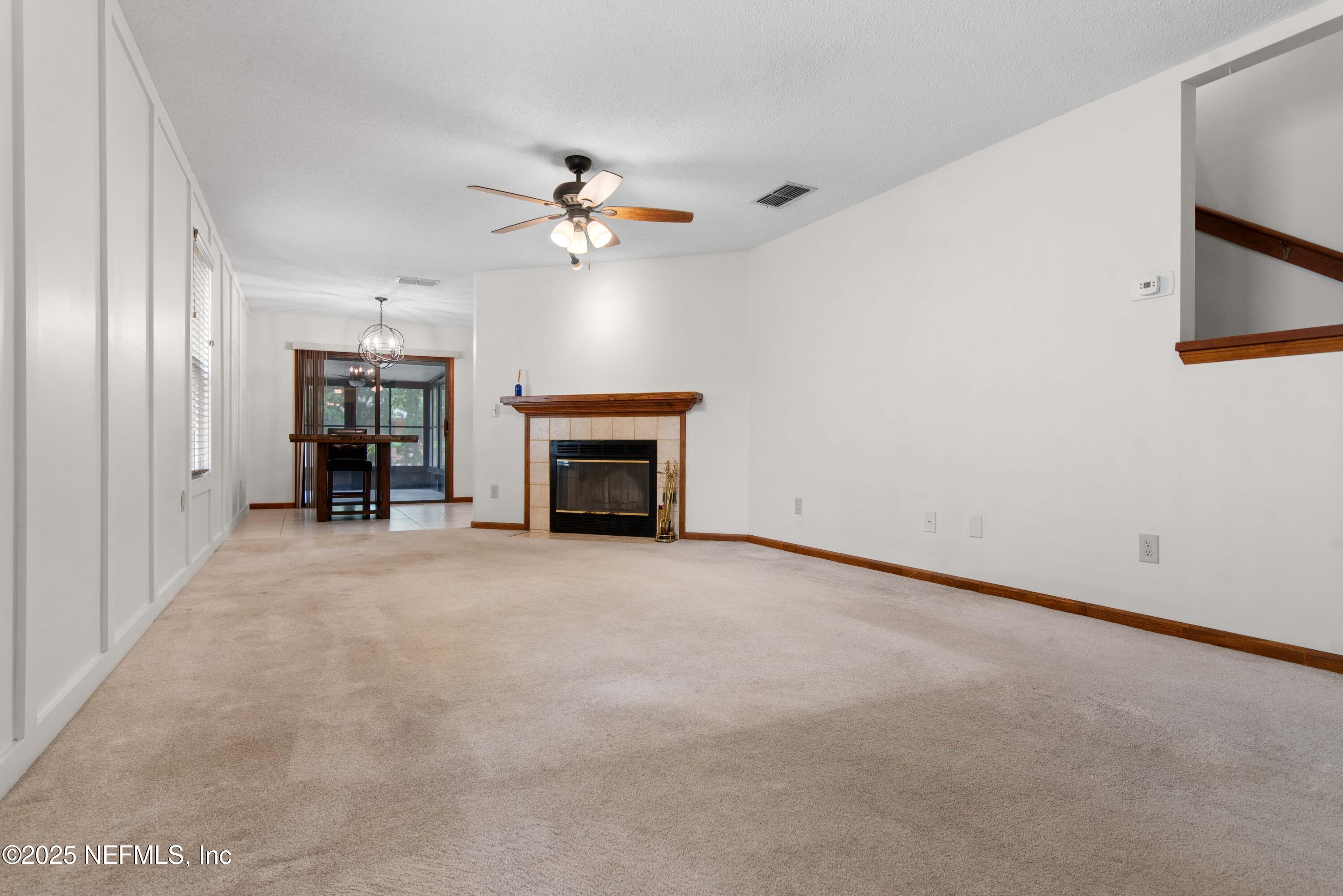 3951 LAURELWOOD Drive