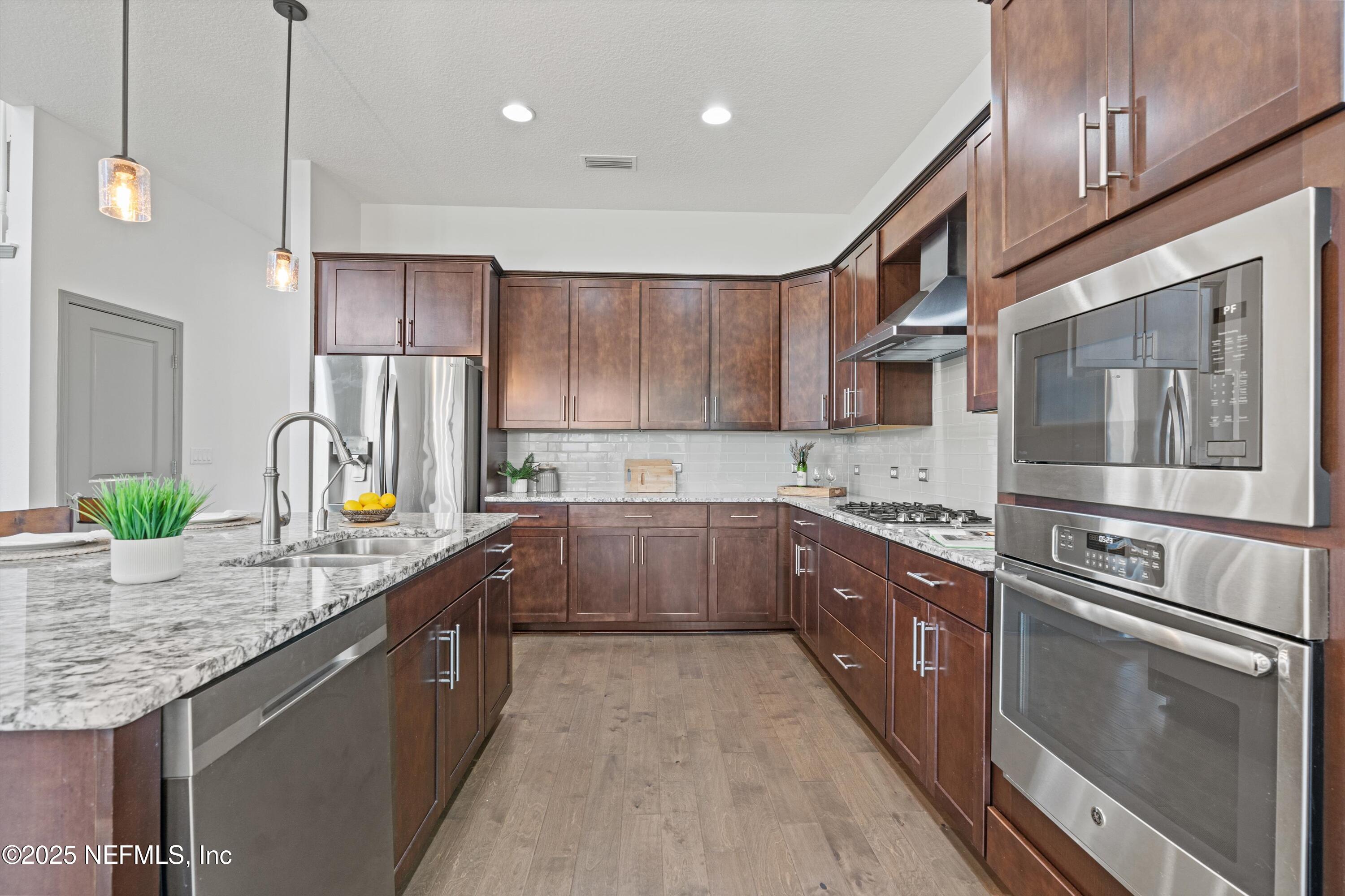2729 TARTUS Drive