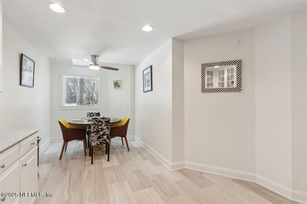3429 SEA MARSH Road
