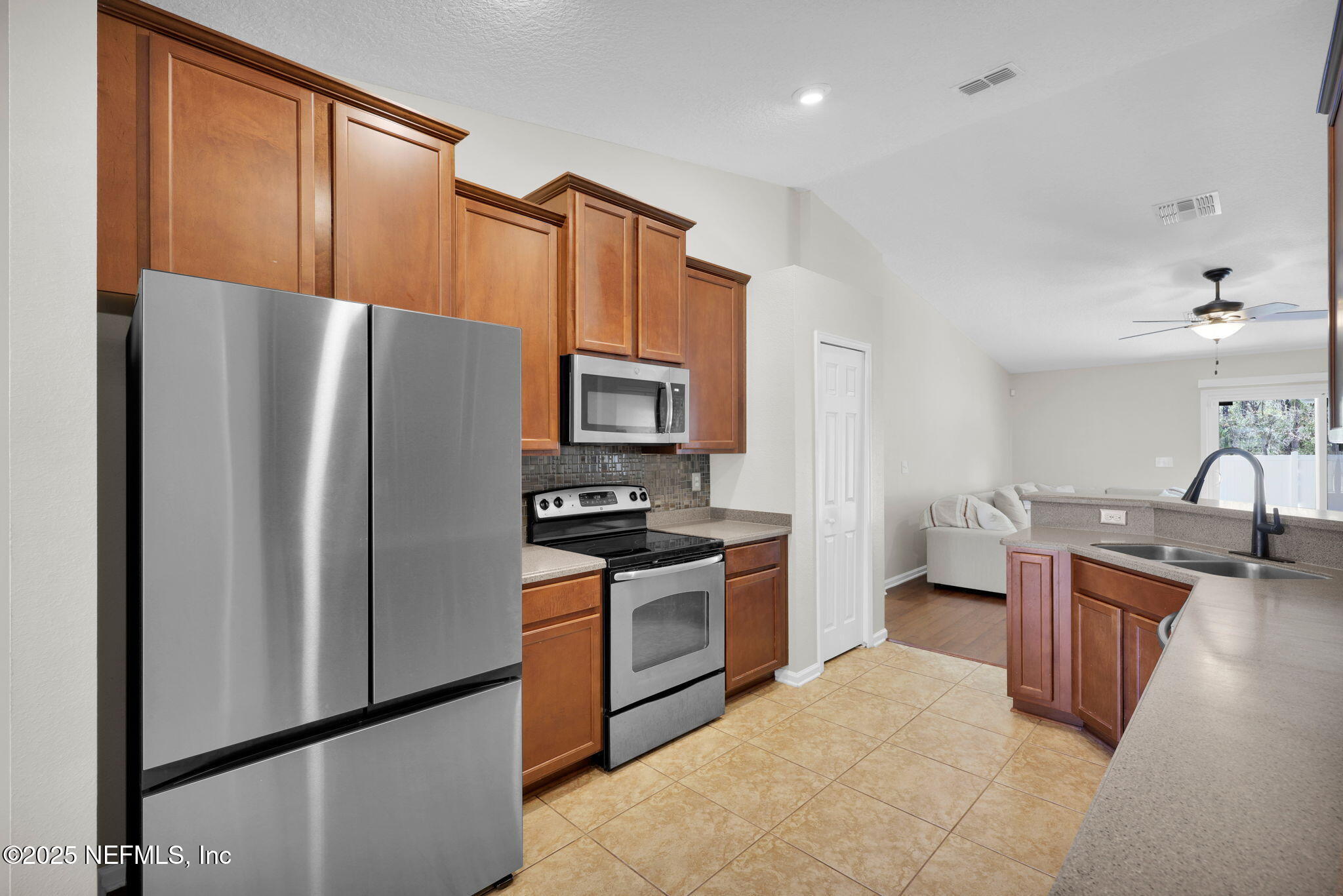 16301 MAGNOLIA GROVE Way