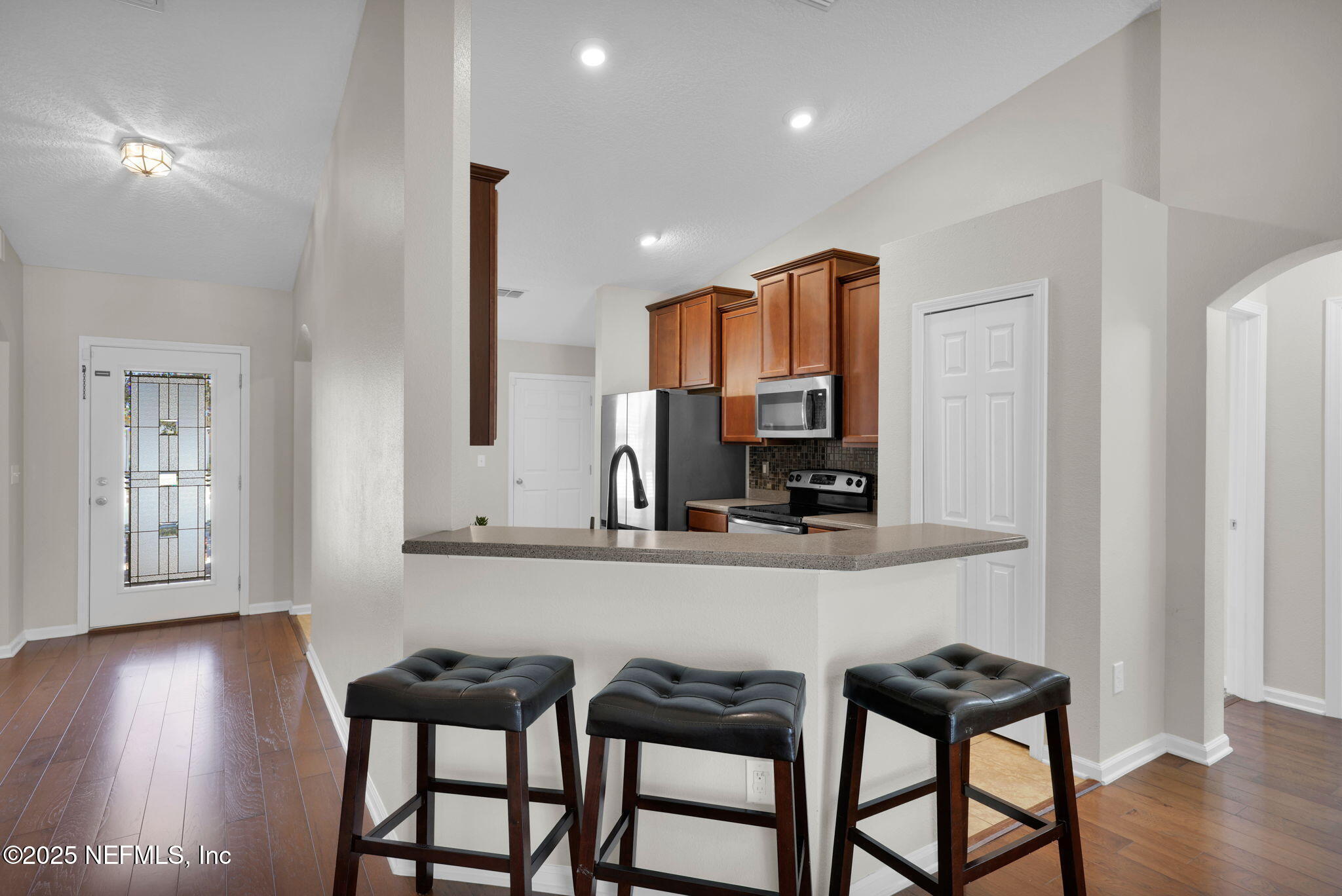 16301 MAGNOLIA GROVE Way