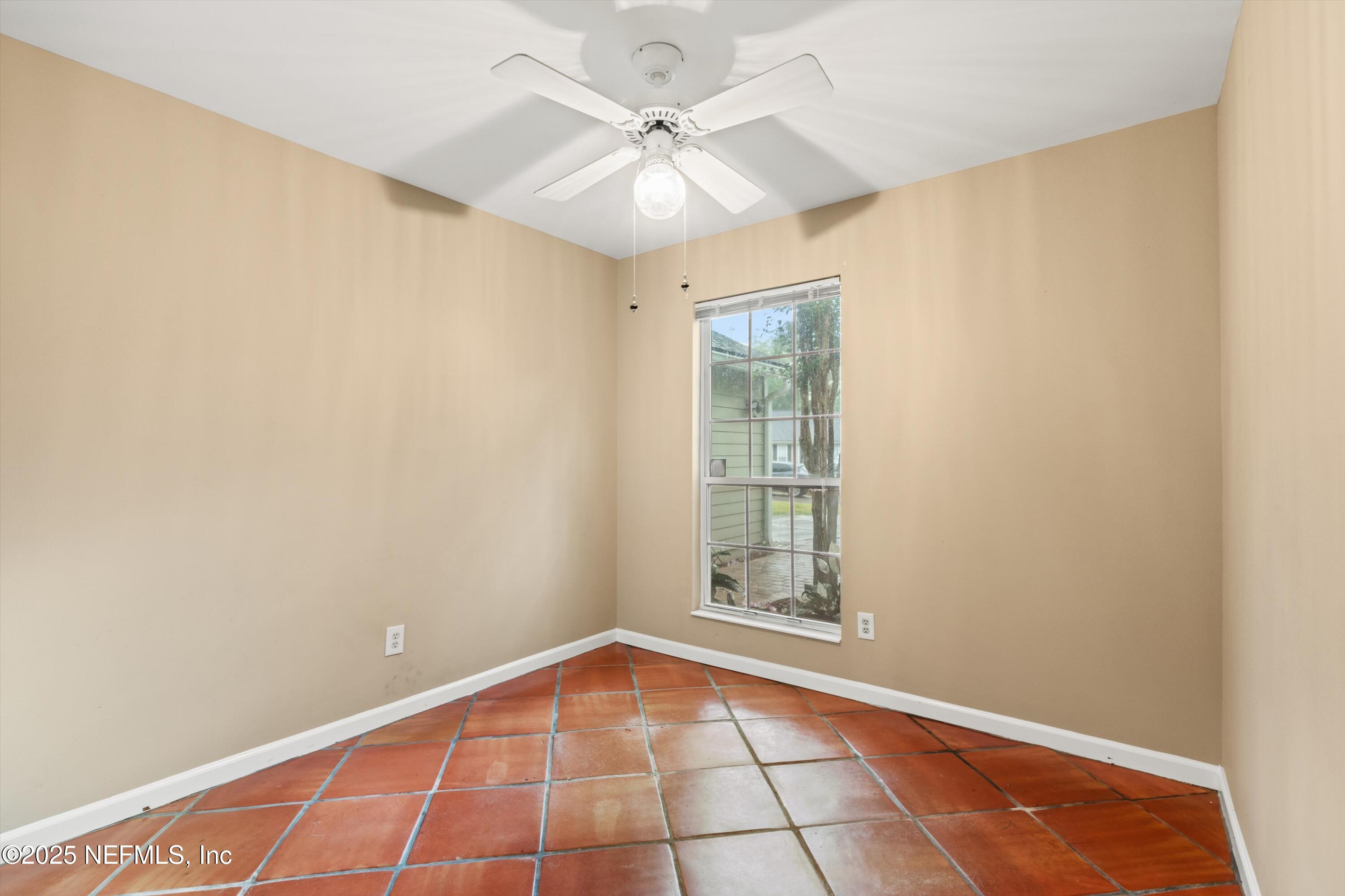 2451 HAMPTON FALLS Drive W