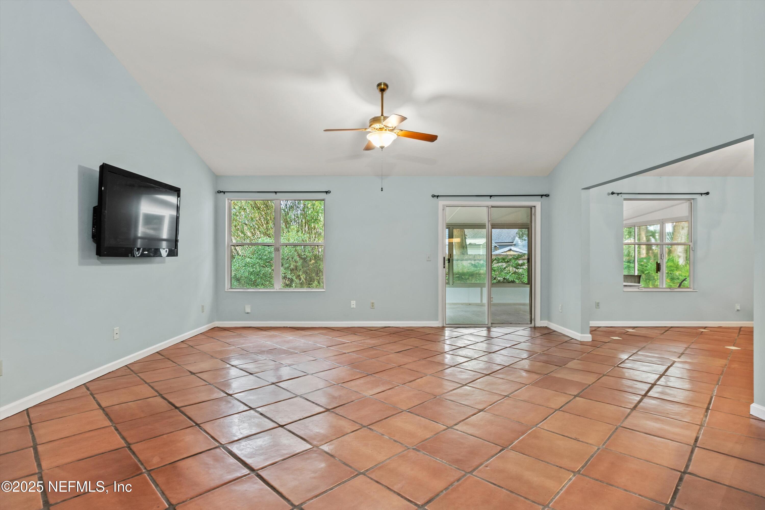 2451 HAMPTON FALLS Drive W