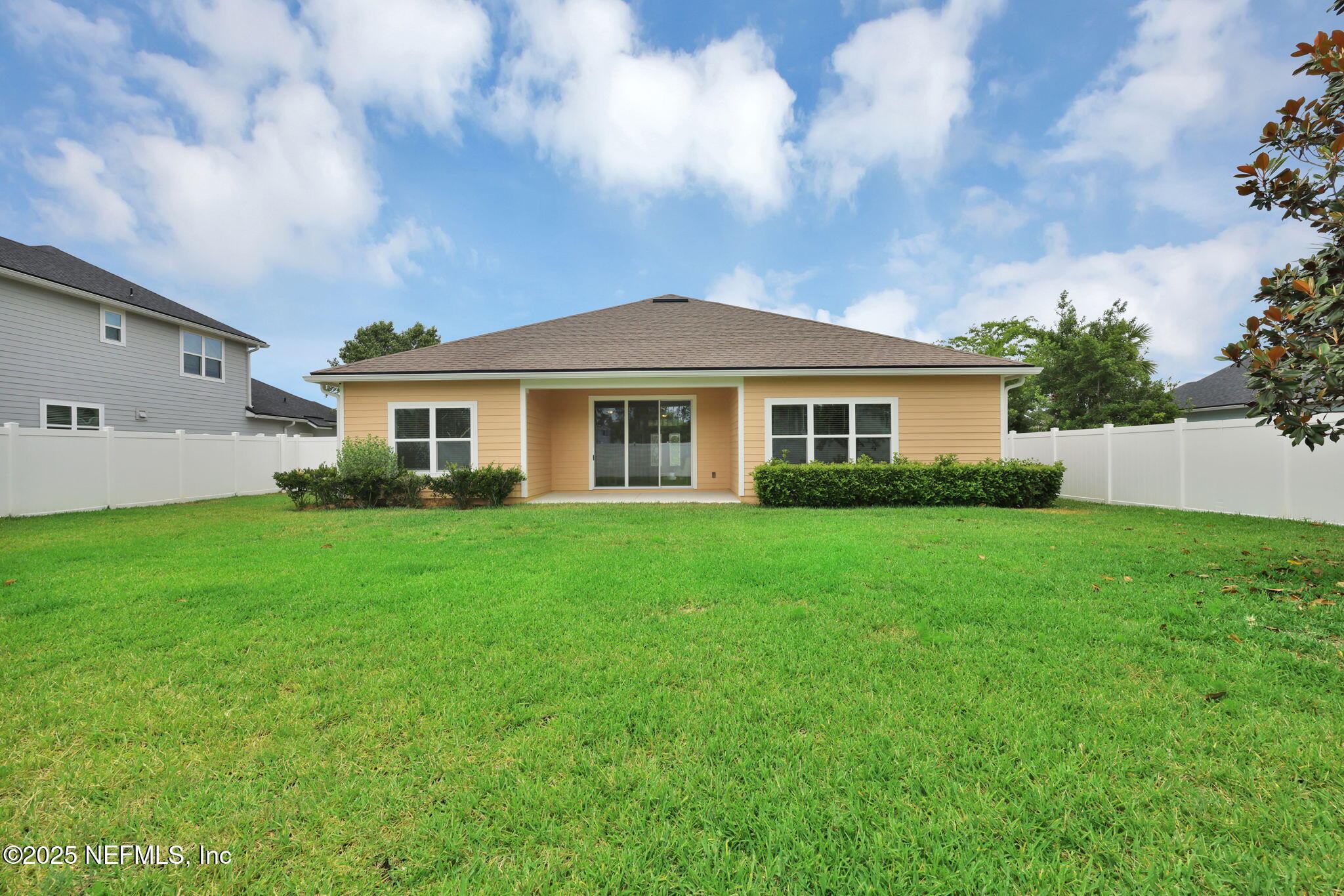 119 CYPRESS BANKS Drive, St. Johns