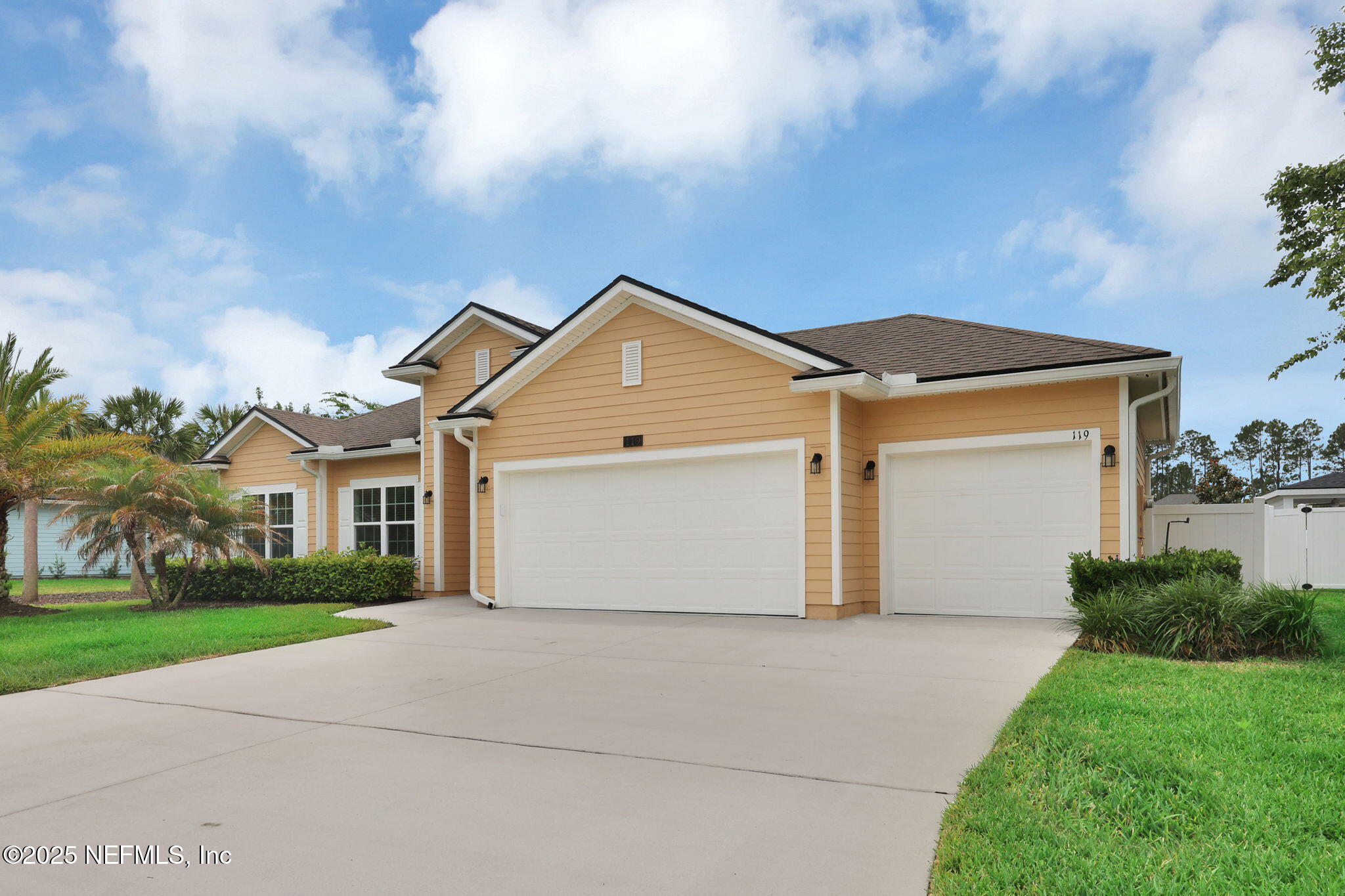 119 CYPRESS BANKS Drive, St. Johns