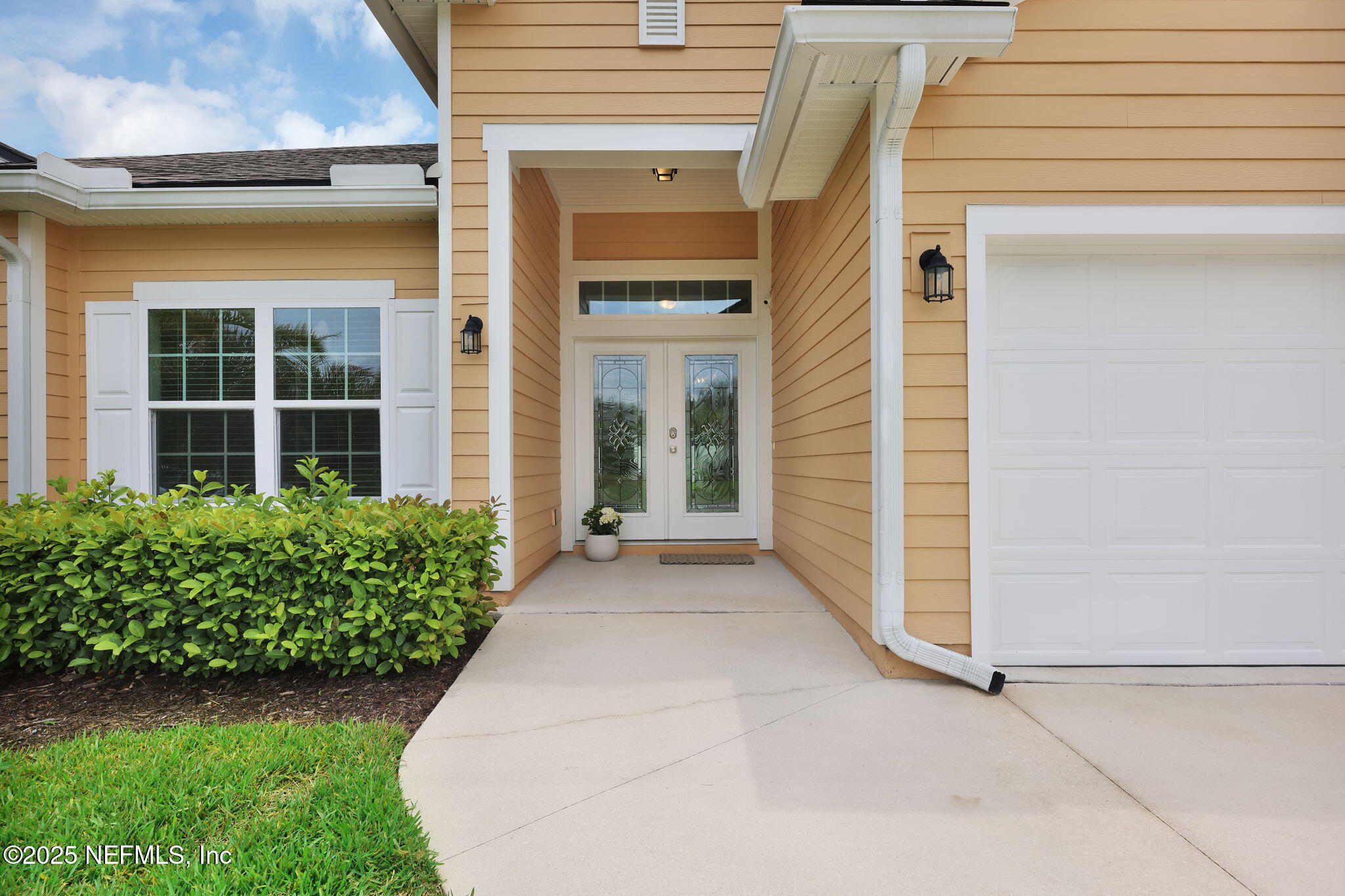 119 CYPRESS BANKS Drive, St. Johns