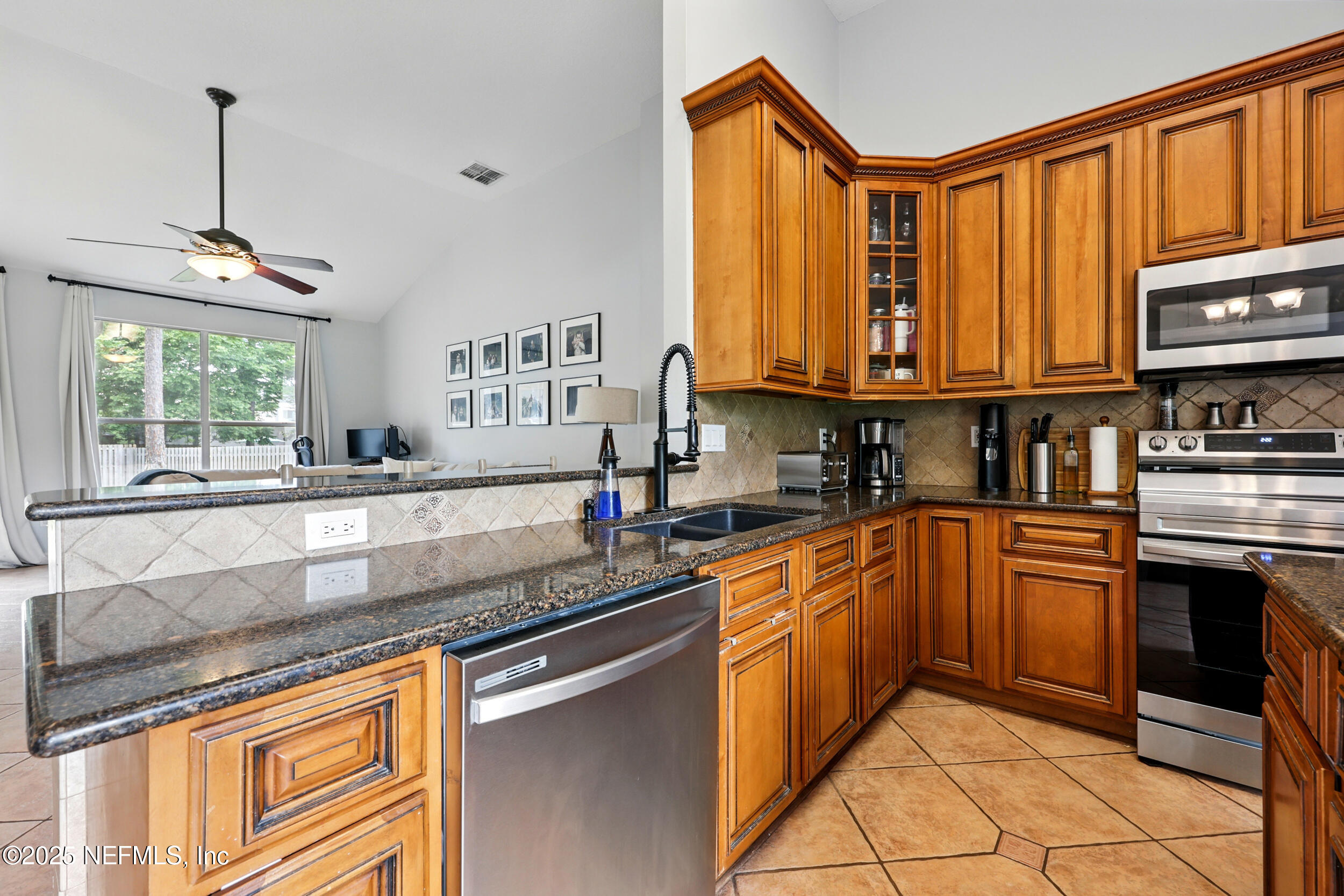 100 BRACKEN Court, St. Johns