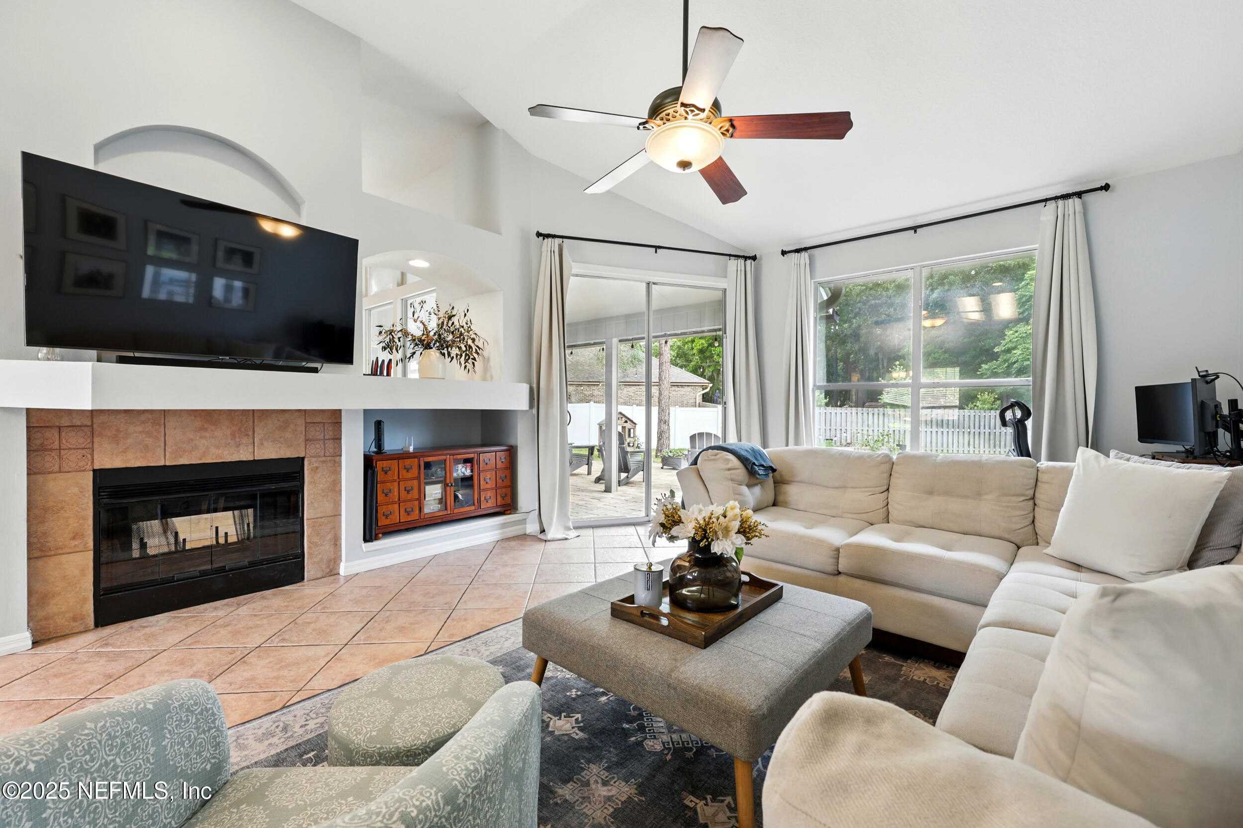 100 BRACKEN Court, St. Johns