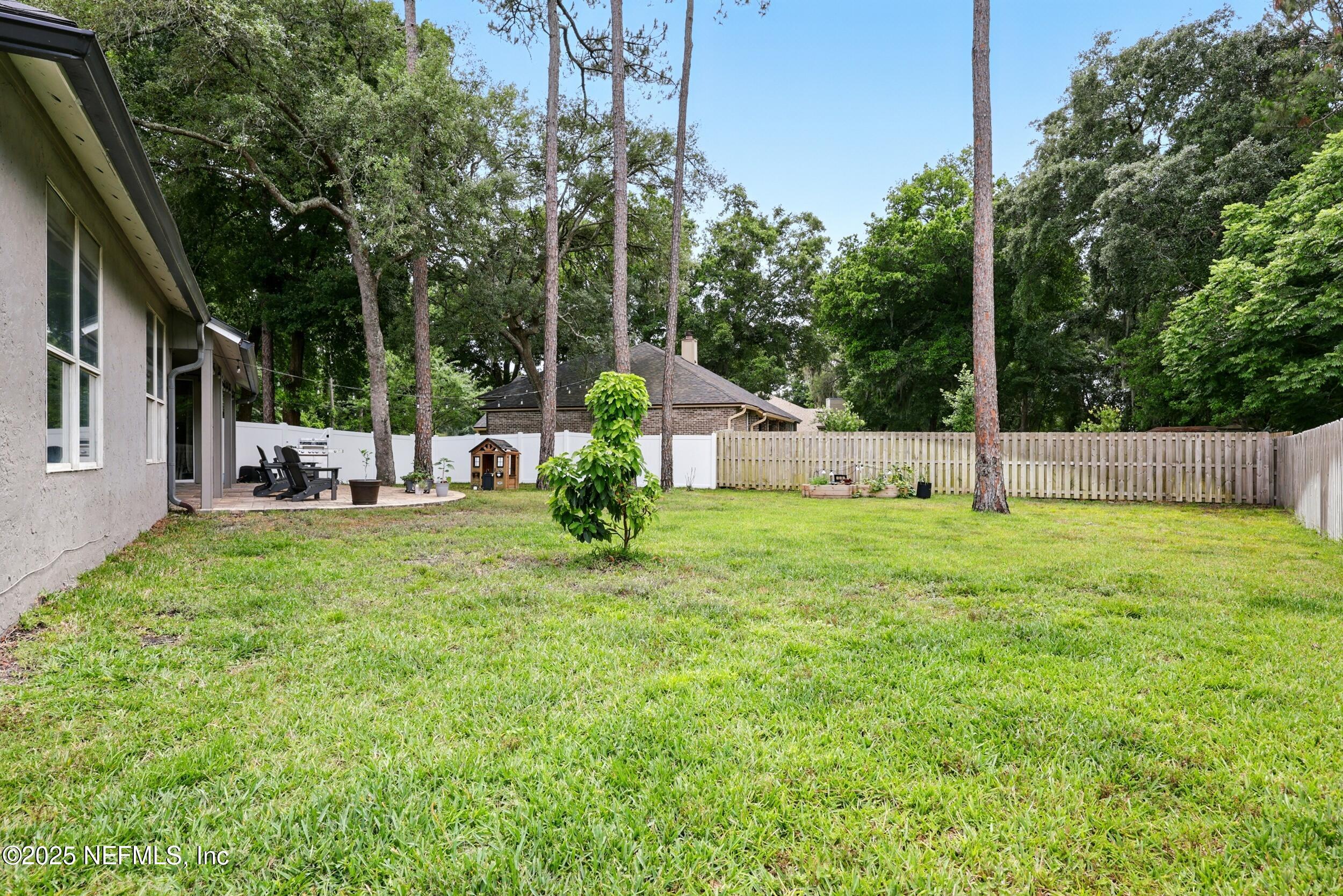 100 BRACKEN Court, St. Johns