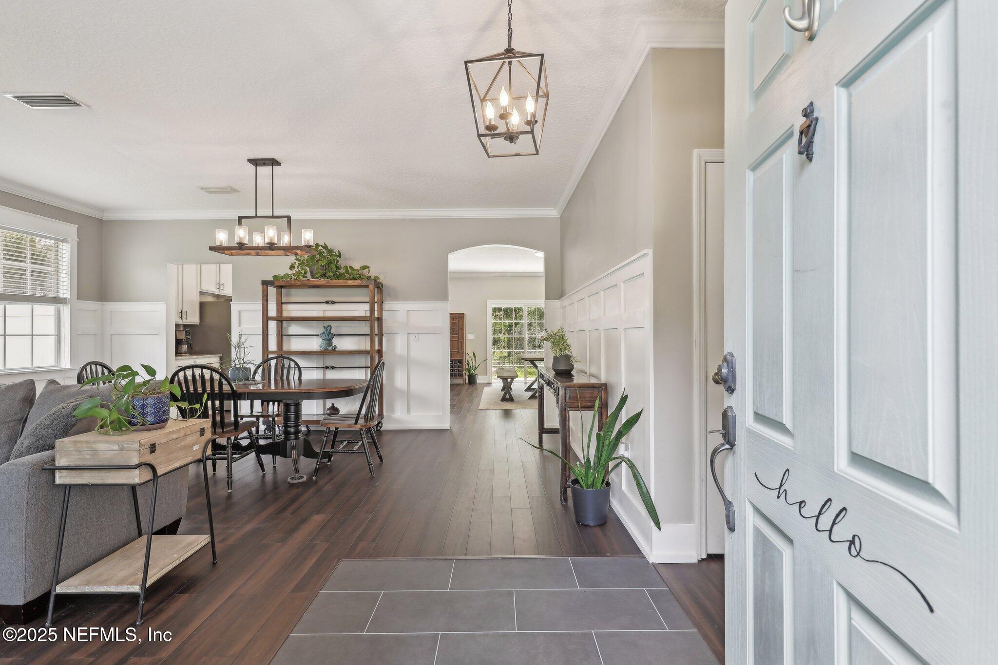 1821 W WINDY Way, St. Johns