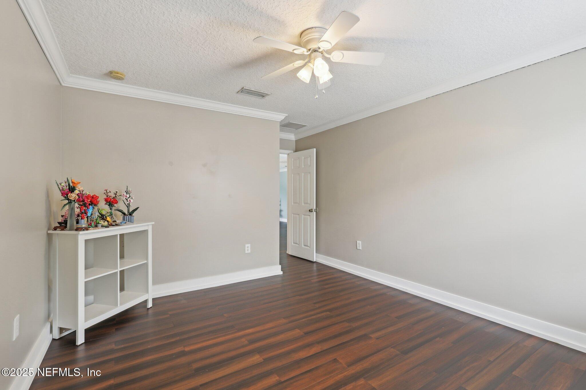 1821 W WINDY Way, St. Johns