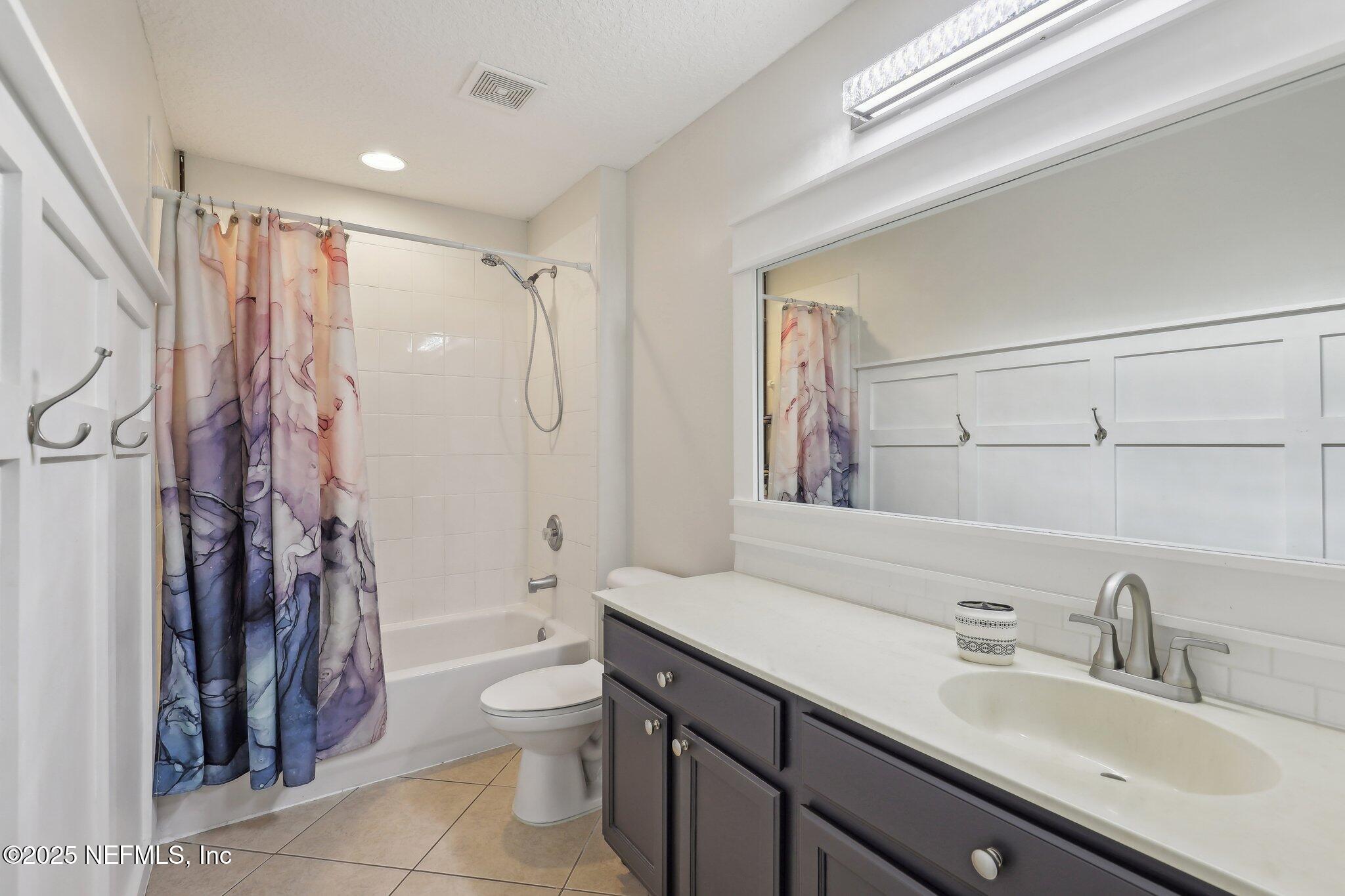 1821 W WINDY Way, St. Johns