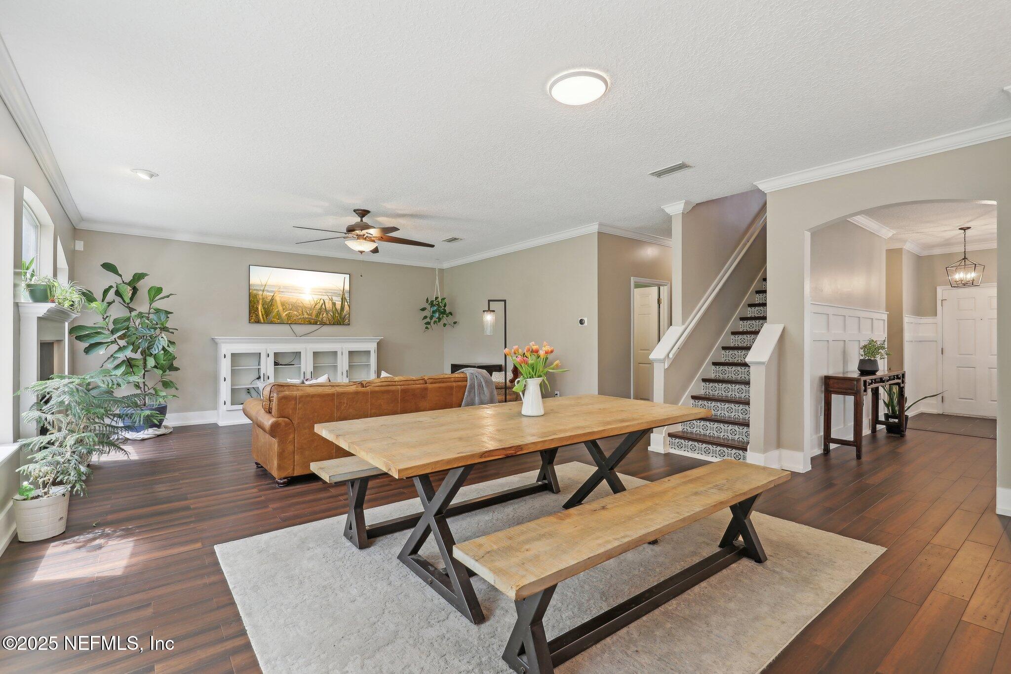 1821 W WINDY Way, St. Johns