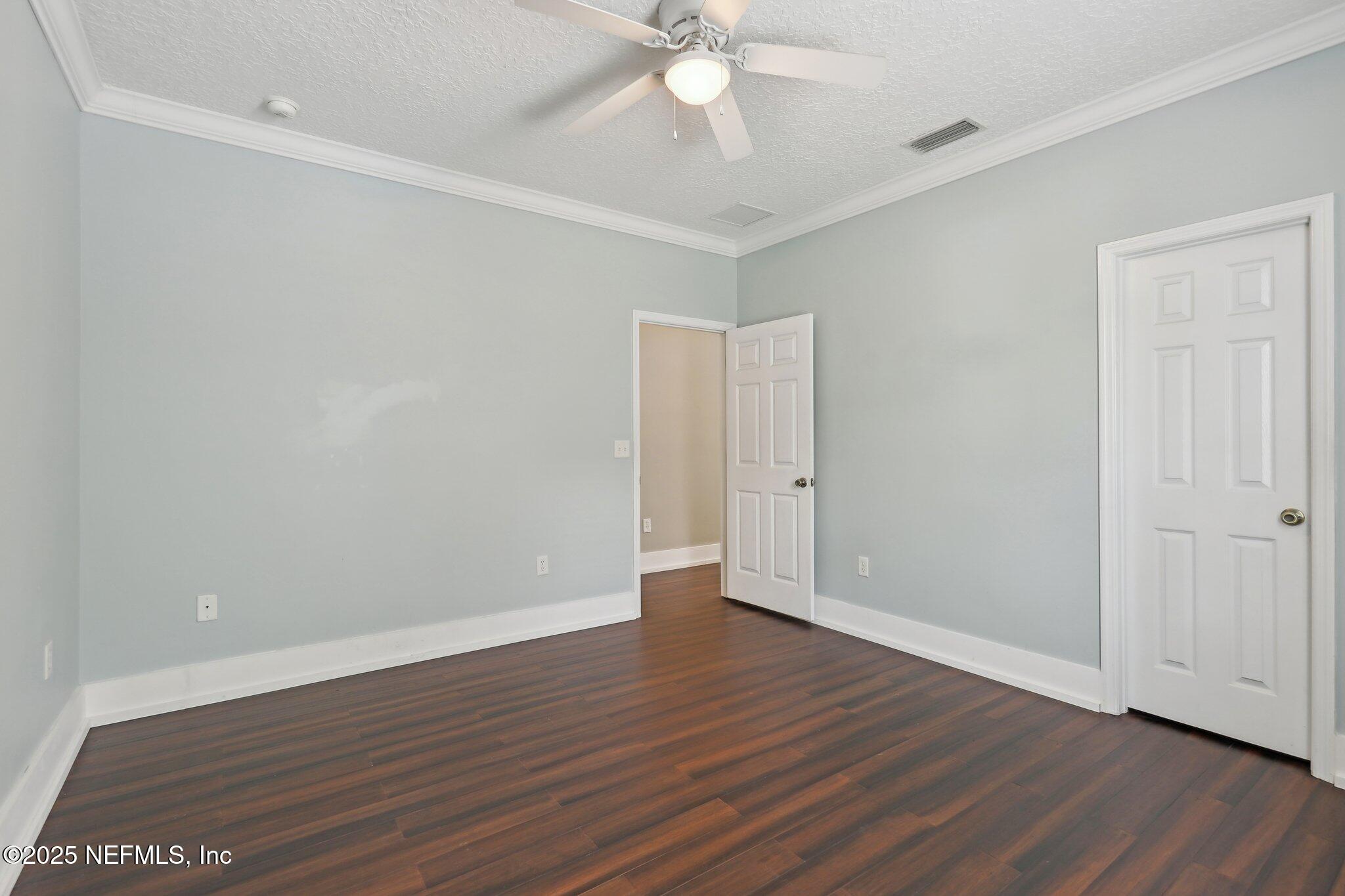 1821 W WINDY Way, St. Johns