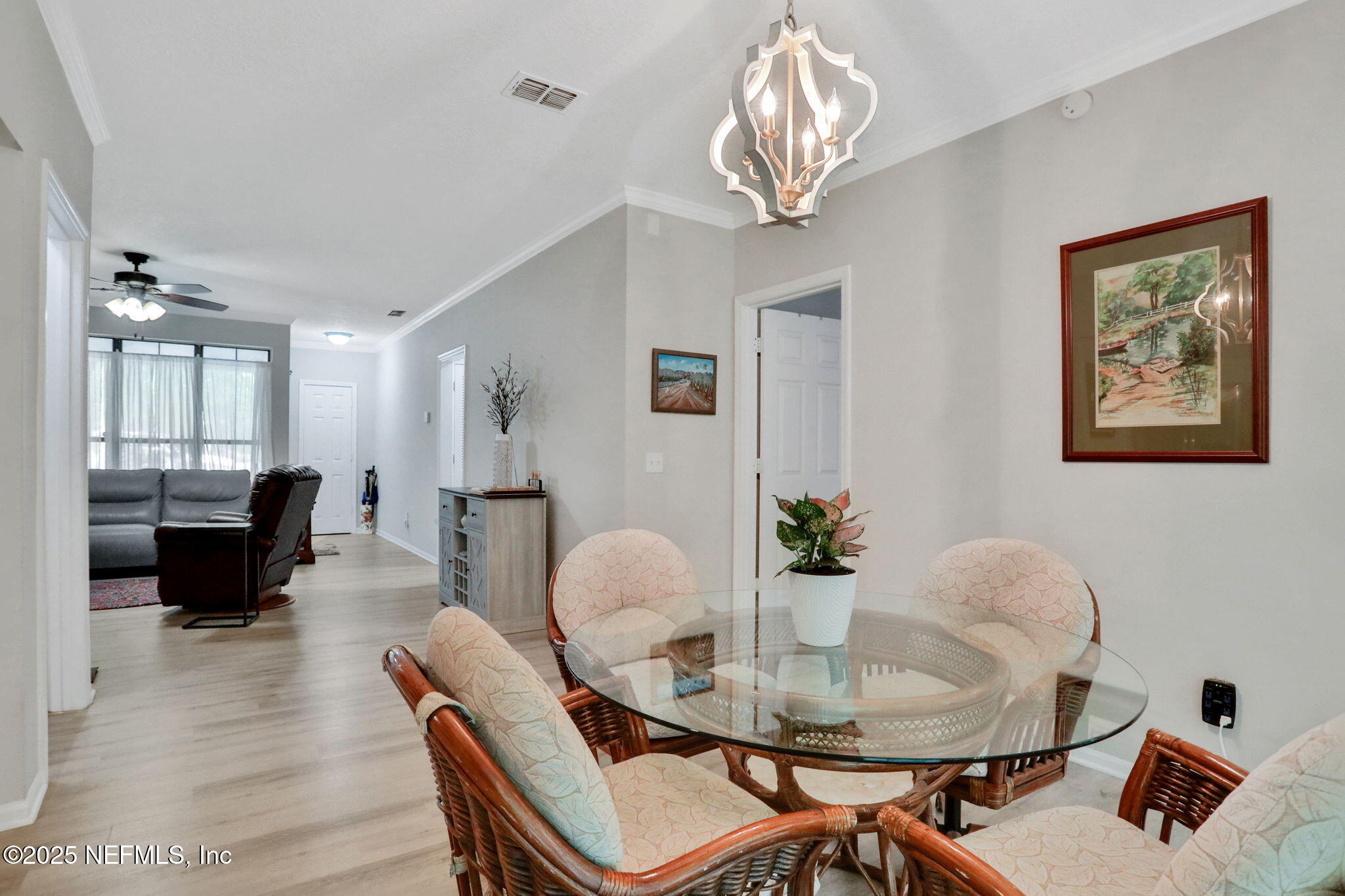 1303 WOOD HILL Place, 1303