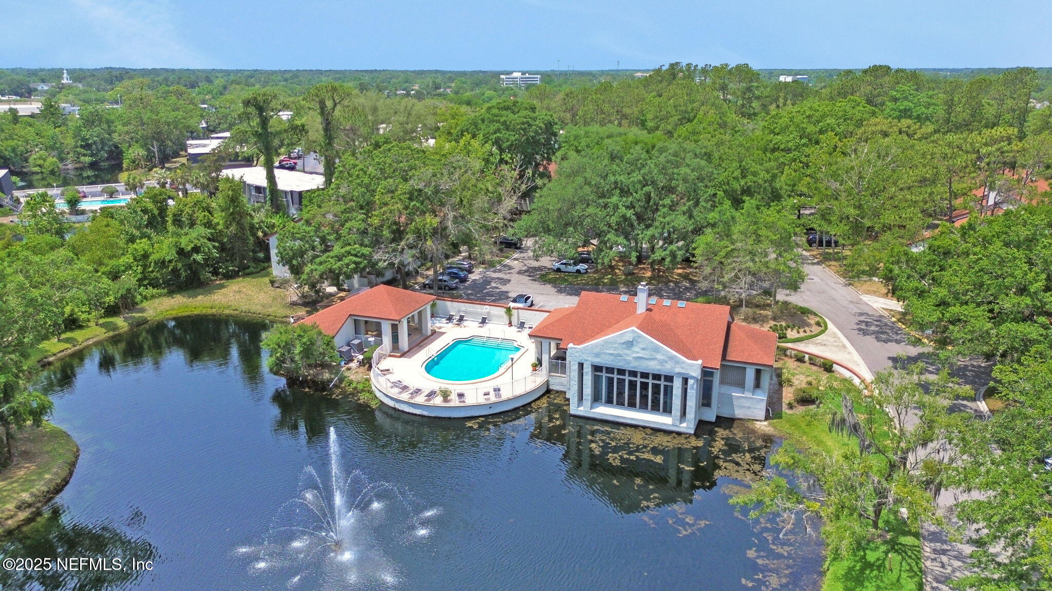 1303 WOOD HILL Place, 1303