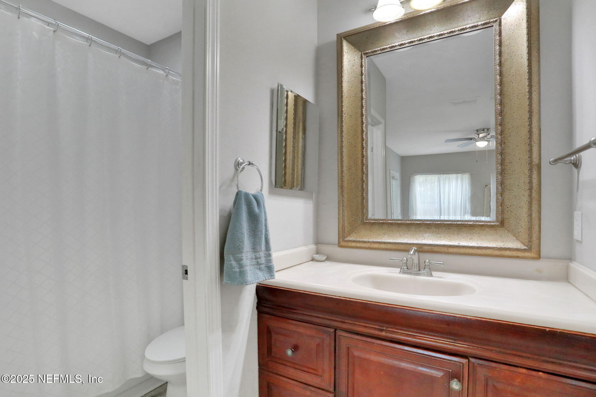 1303 WOOD HILL Place, 1303