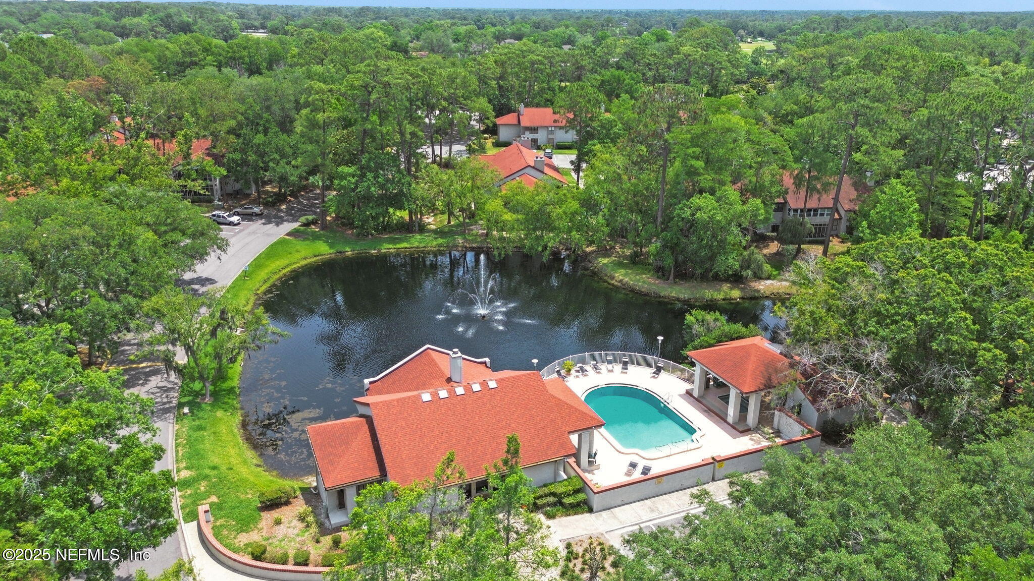 1303 WOOD HILL Place, 1303