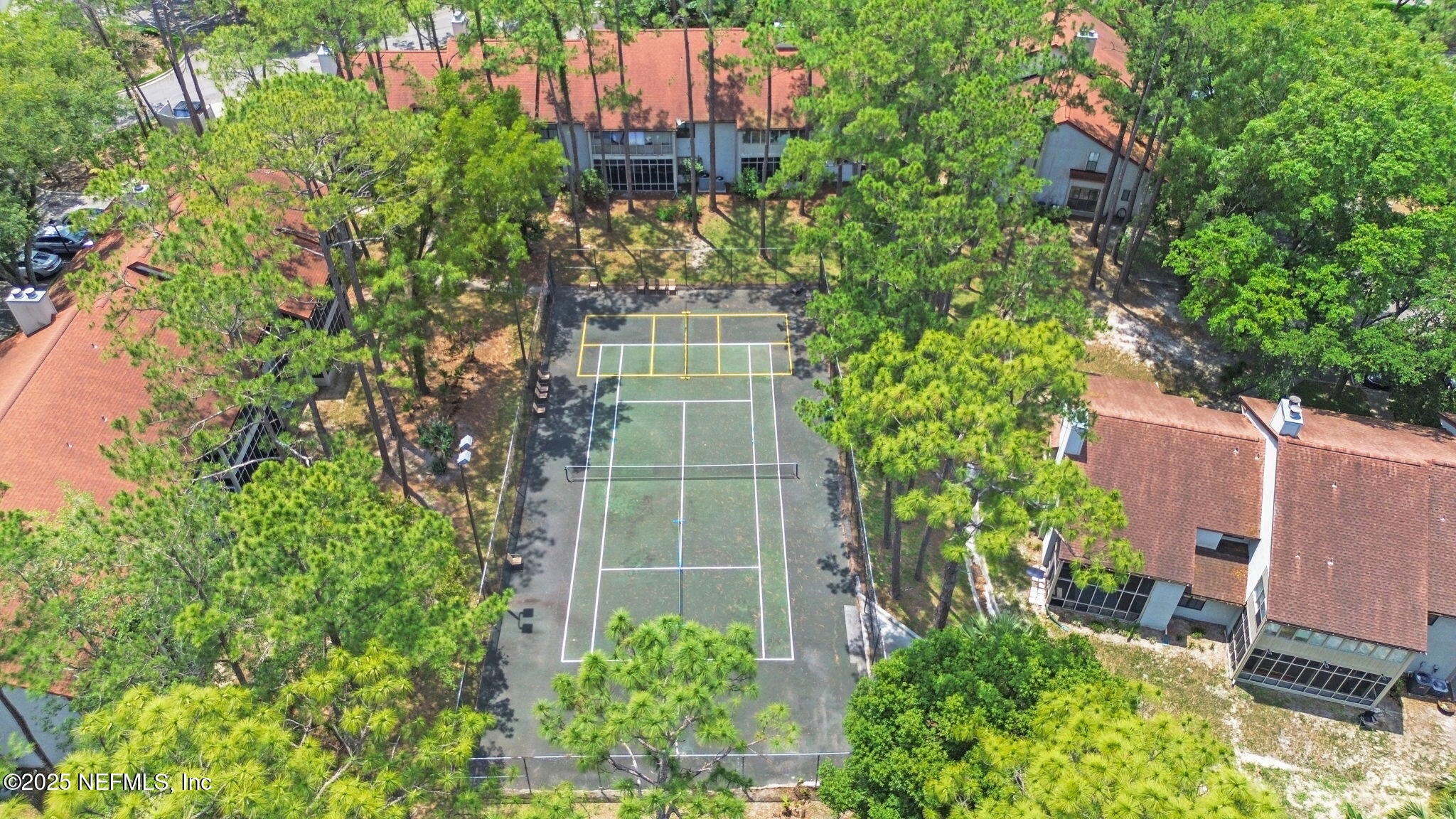 1303 WOOD HILL Place, 1303