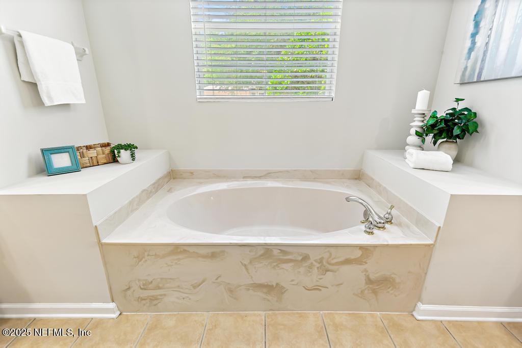 1728 E COBBLESTONE Lane, St. Augustine