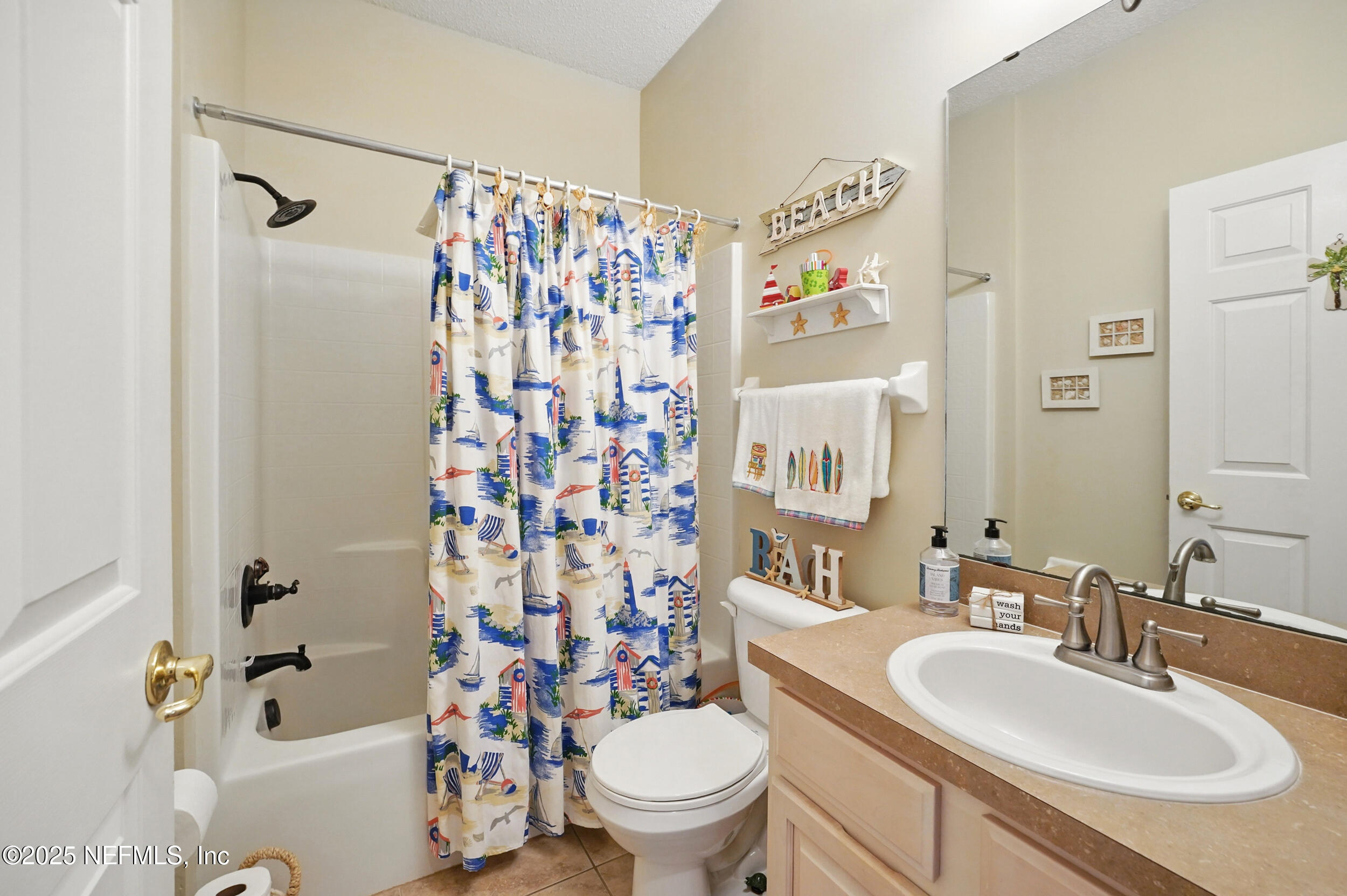 1077 WATERFALL Drive