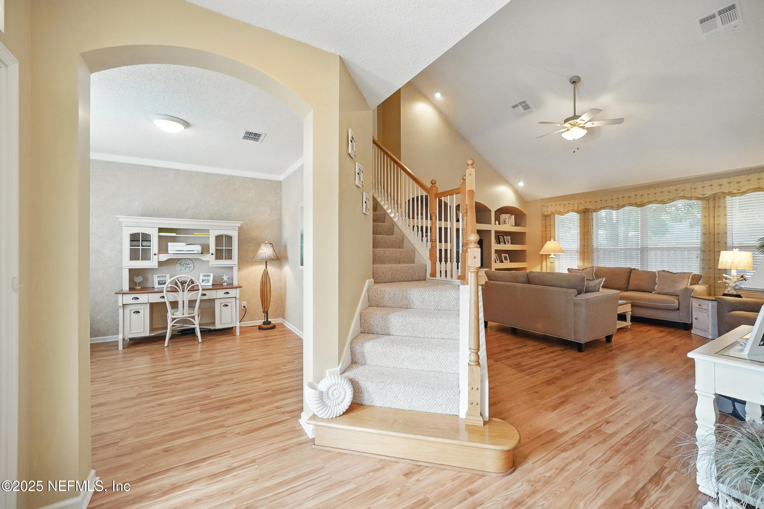 1077 WATERFALL Drive