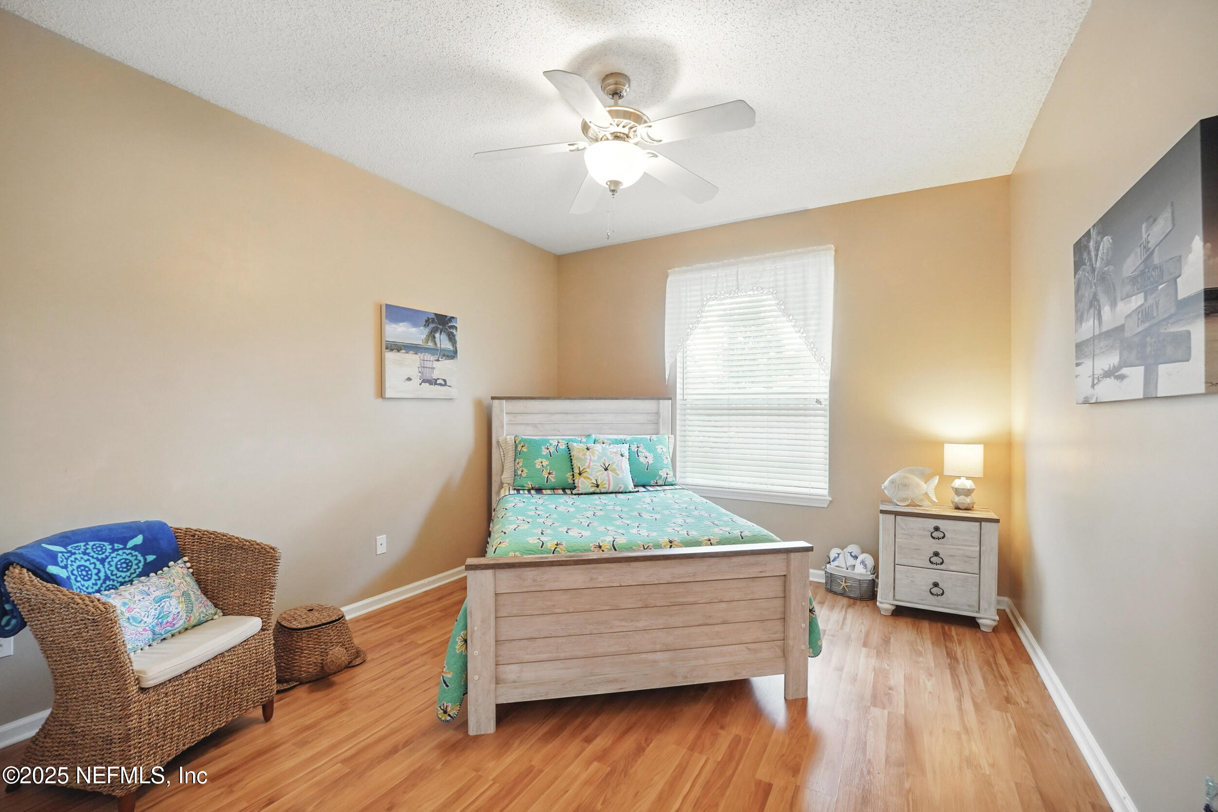 1077 WATERFALL Drive