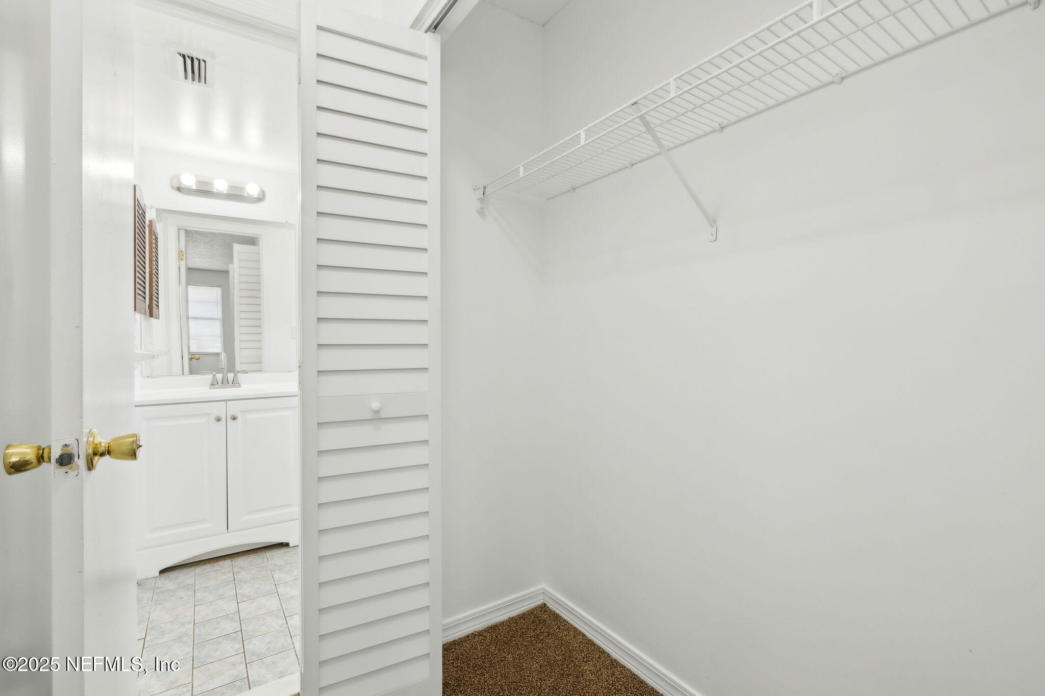 458 BENTWOOD Lane
