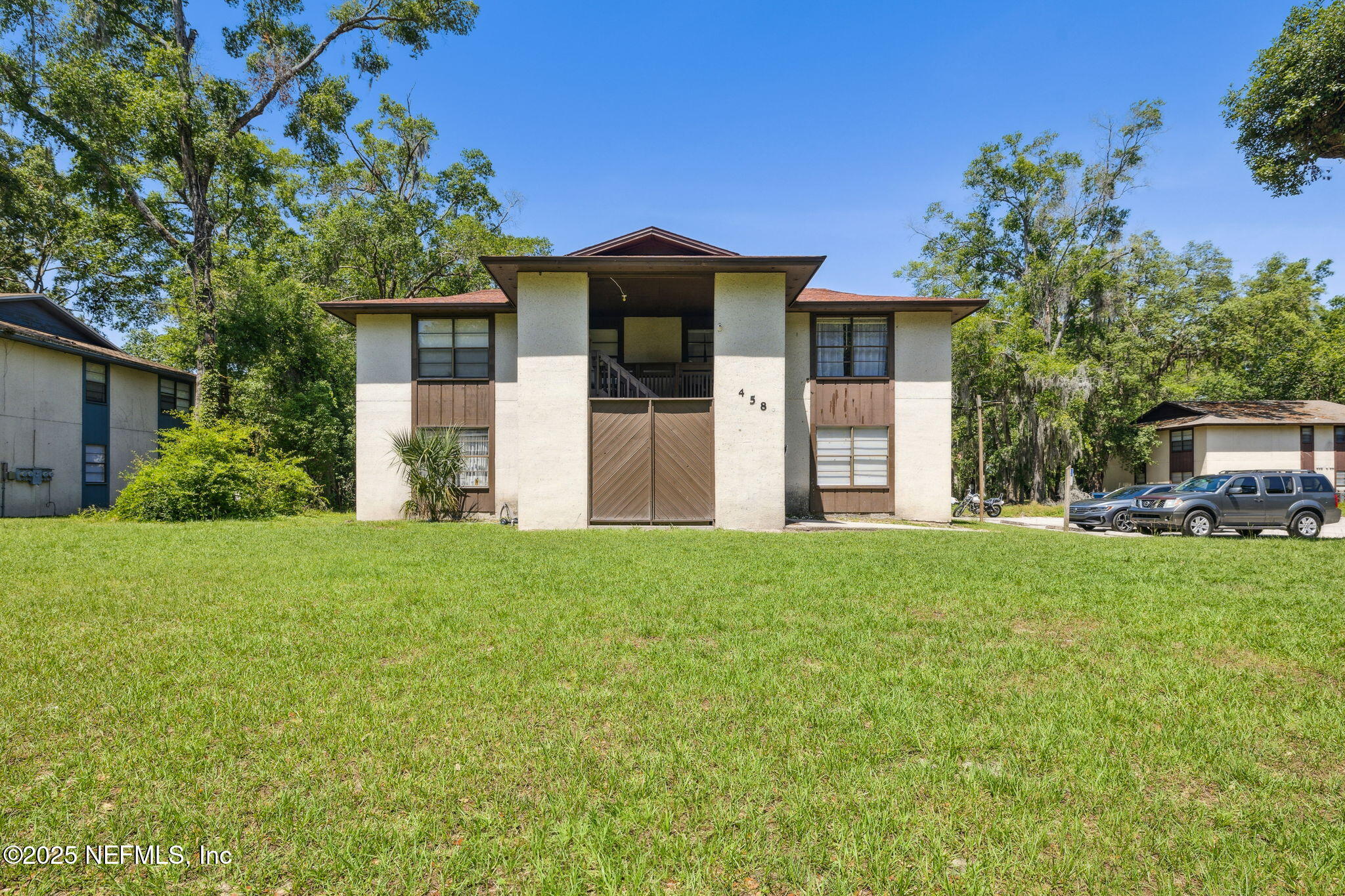 458 BENTWOOD Lane