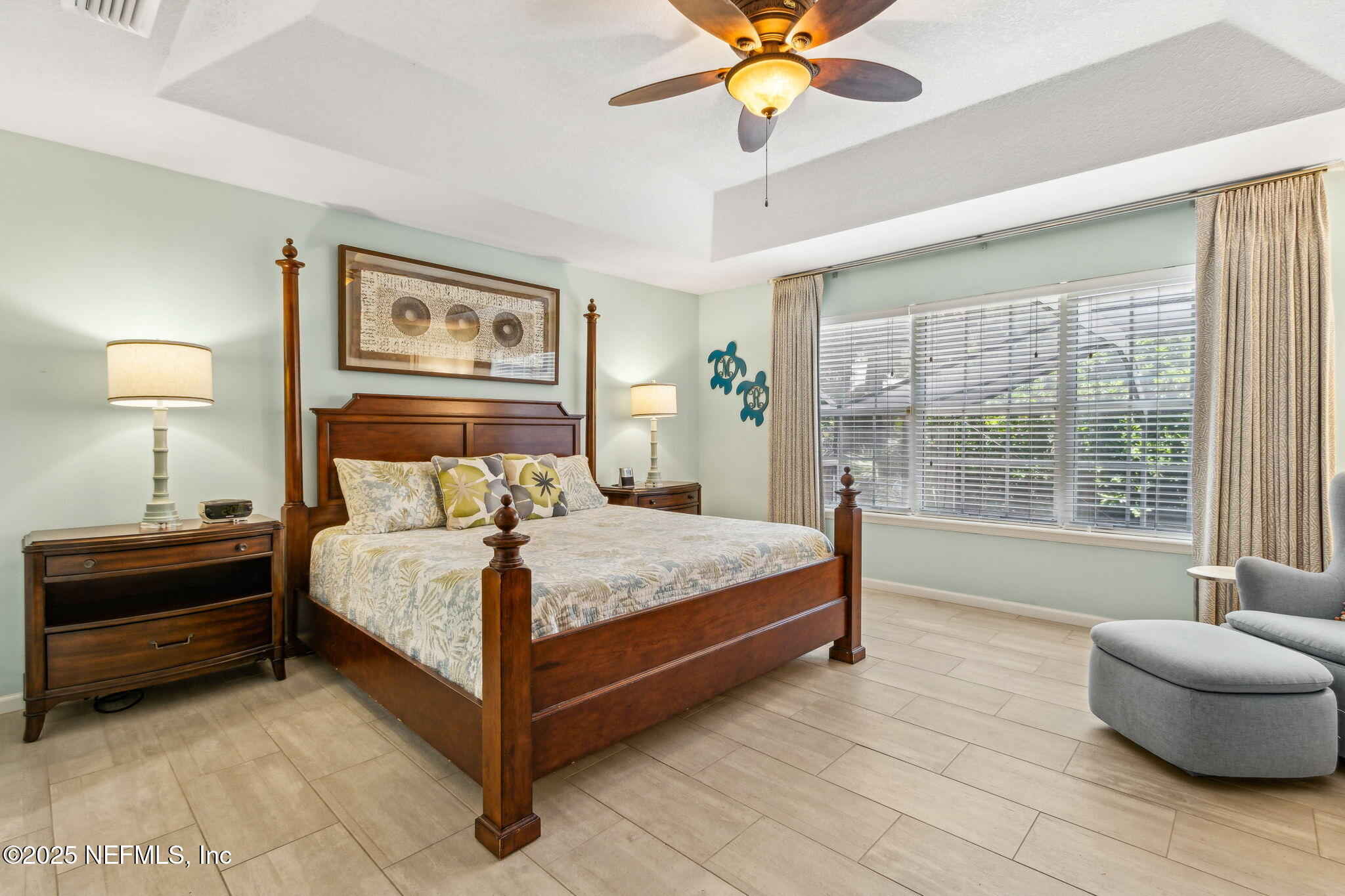 2738 SEA GROVE Lane
