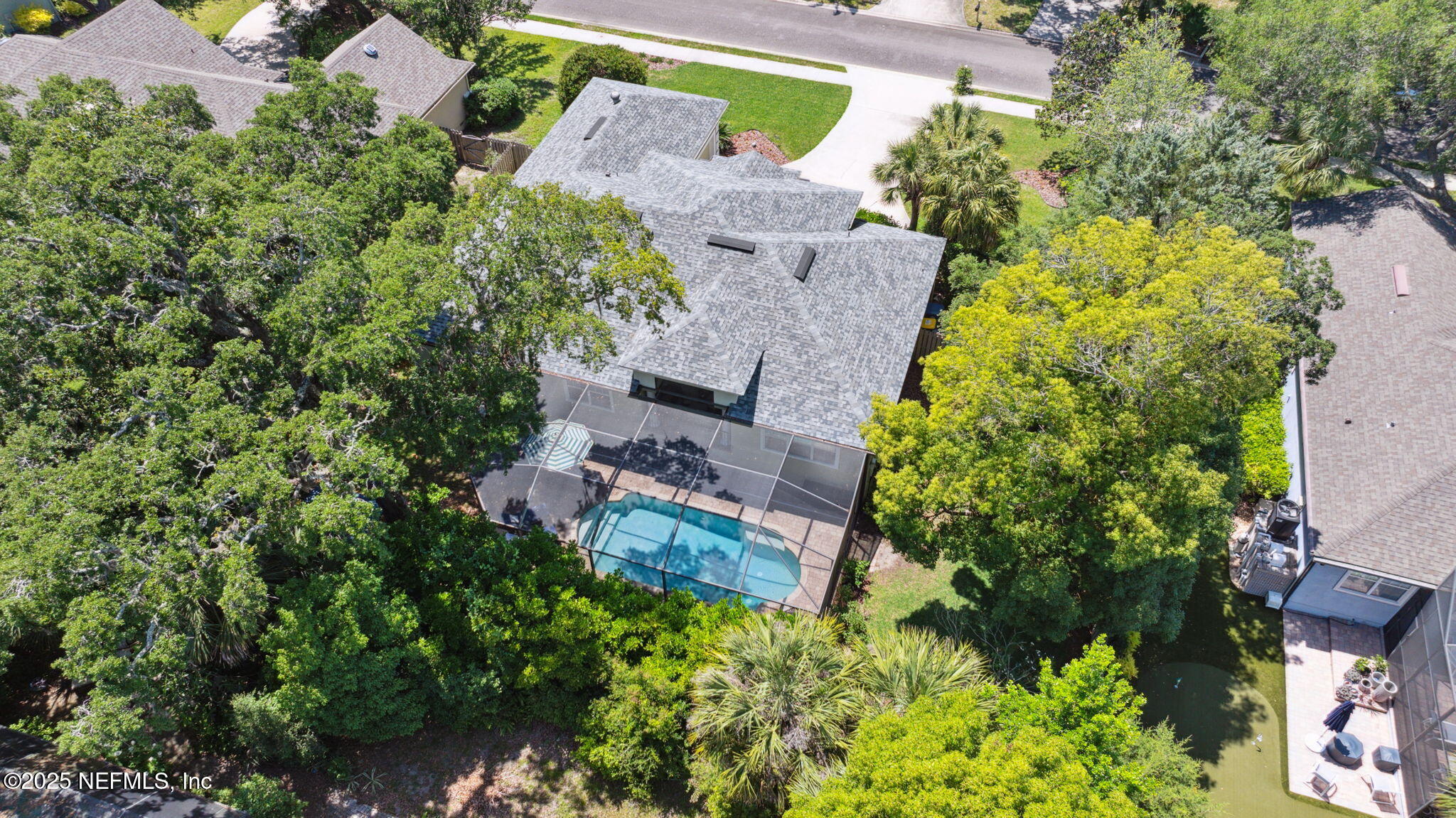 2738 SEA GROVE Lane