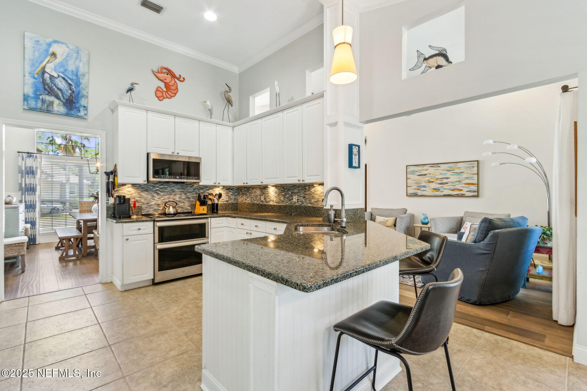 2738 SEA GROVE Lane