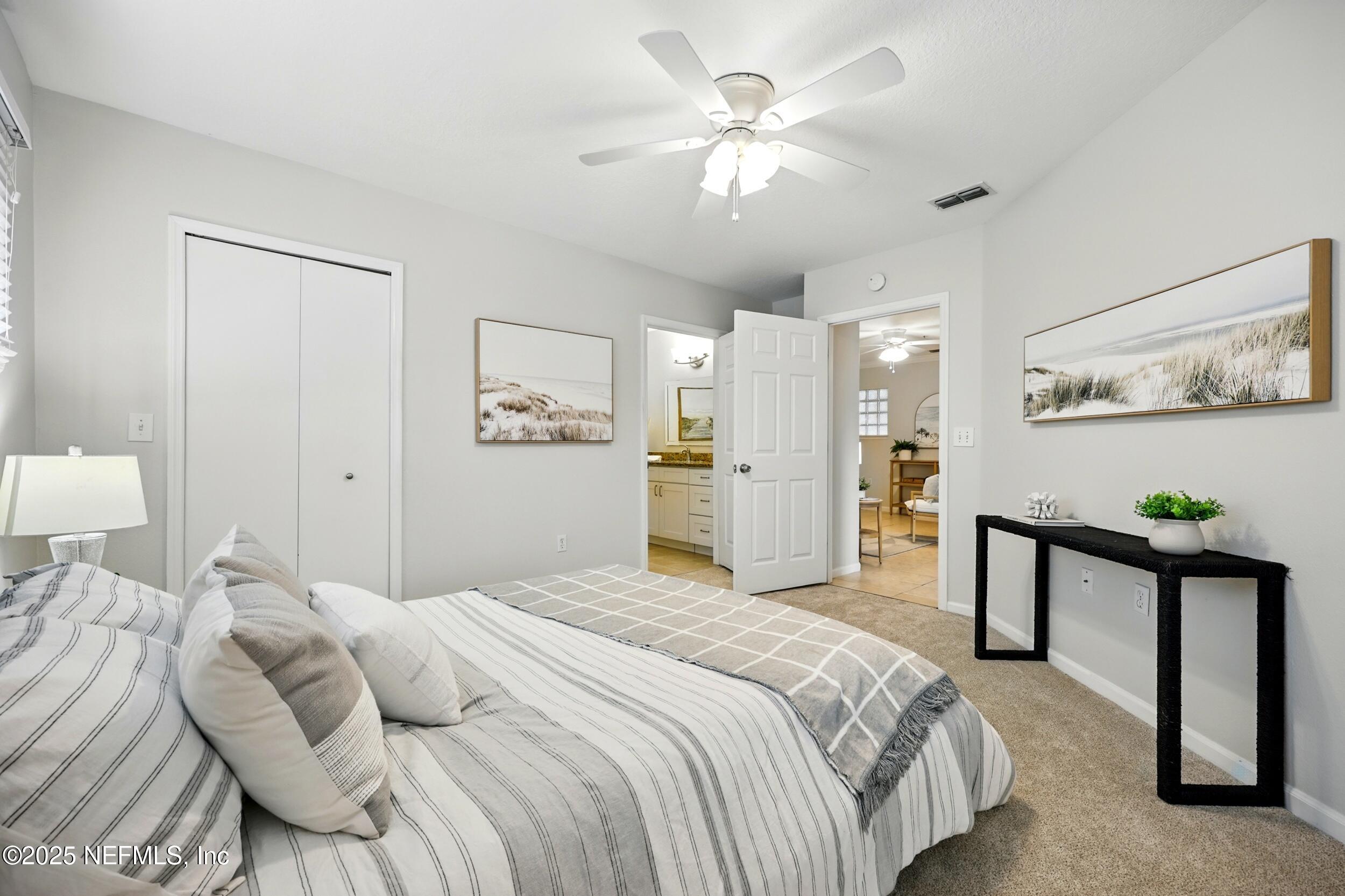 1655 THE GREENS Way, 2612