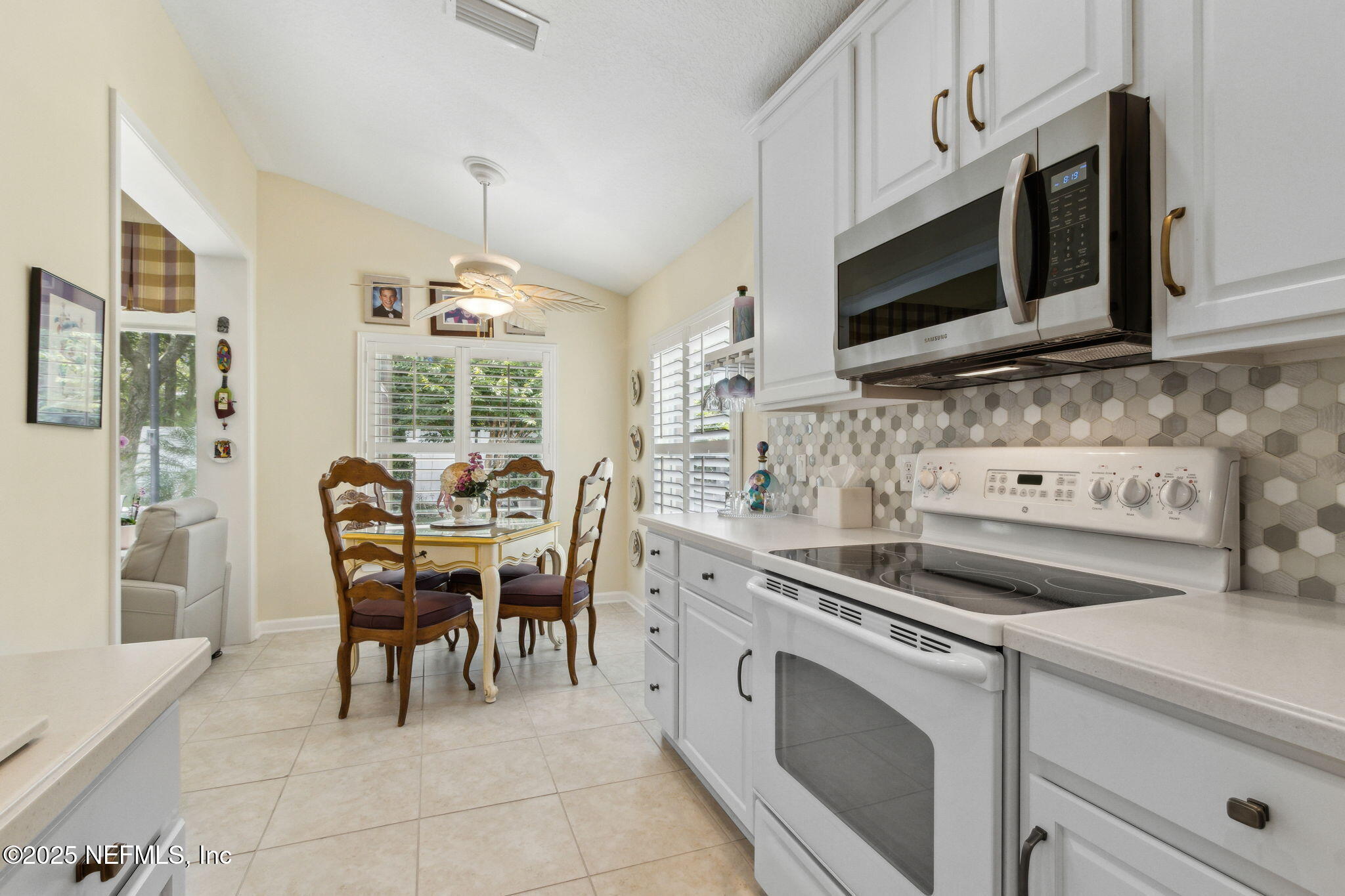 11241 WATER SPRING Circle