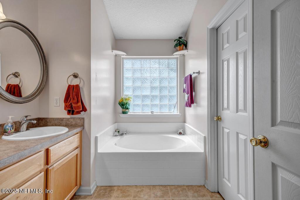 7041 CATLETT Road, St. Augustine