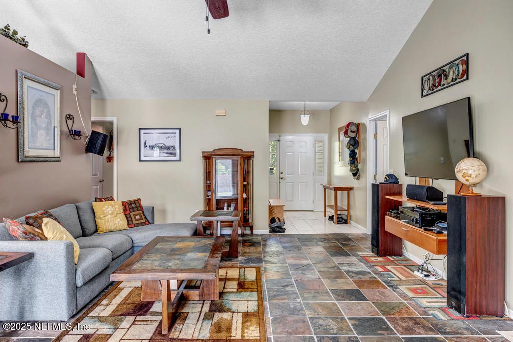 7041 CATLETT Road, St. Augustine