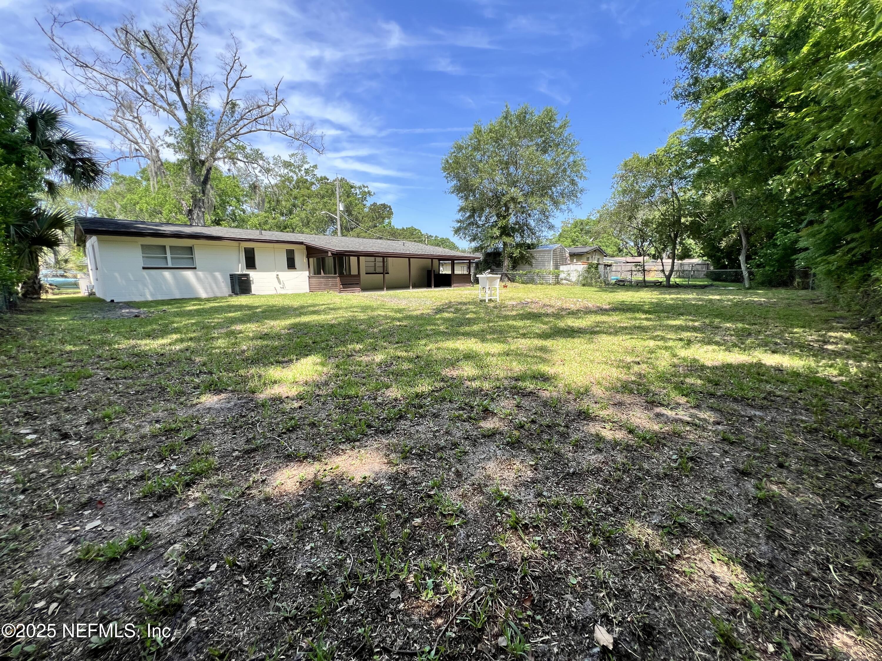 8105 SANTILLO Drive