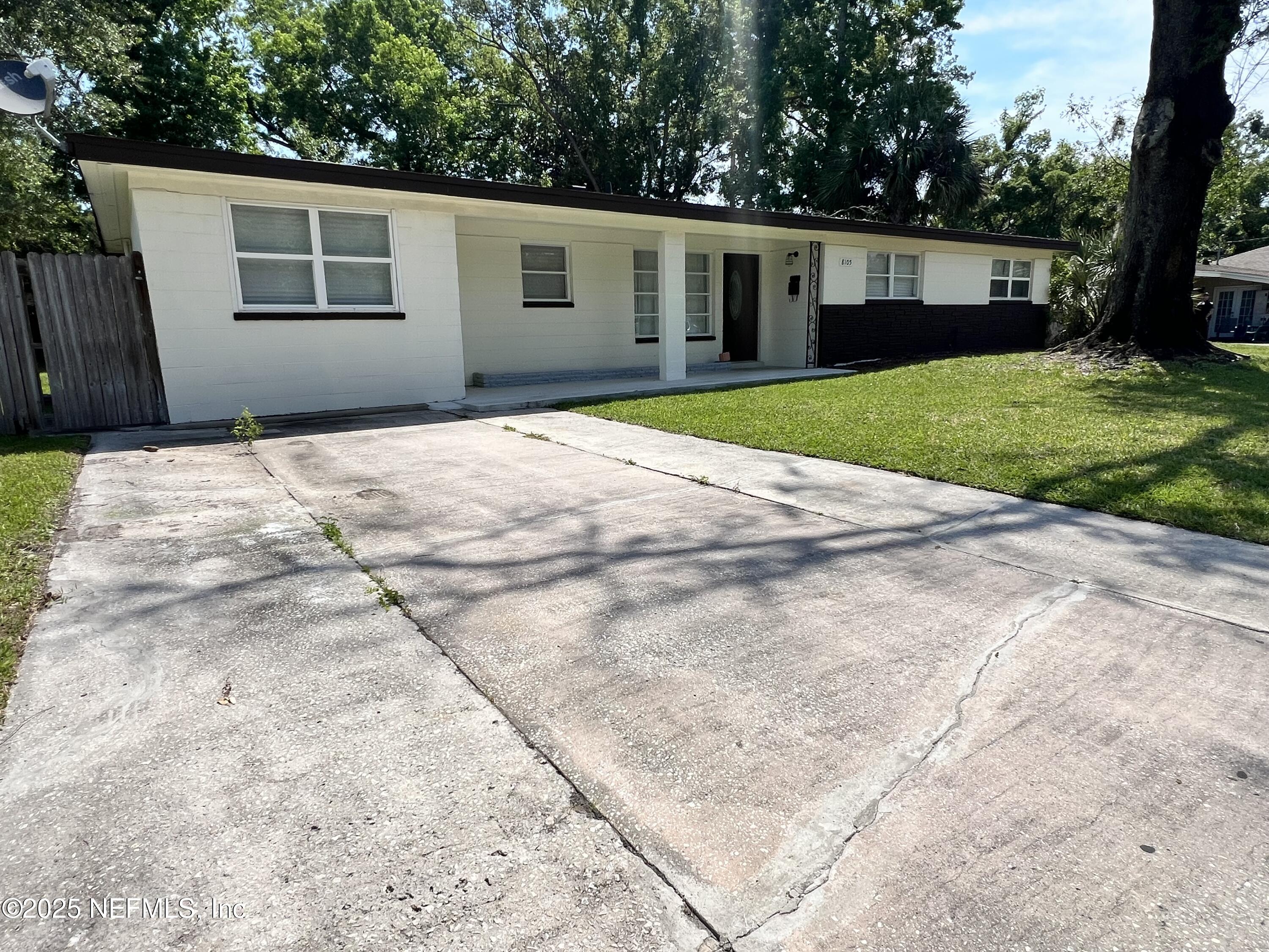 8105 SANTILLO Drive