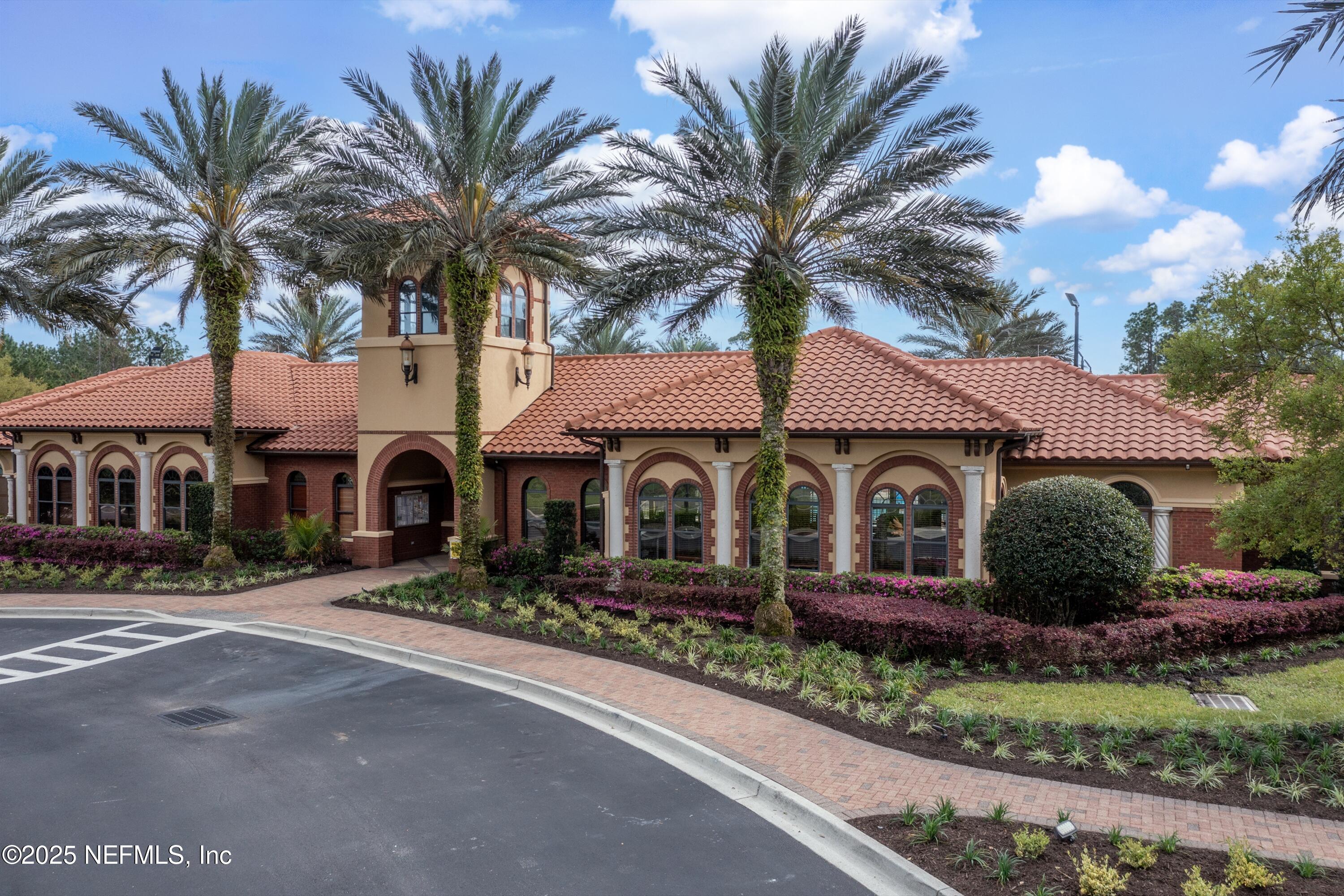 200 GLADSTONE Court, St. Johns