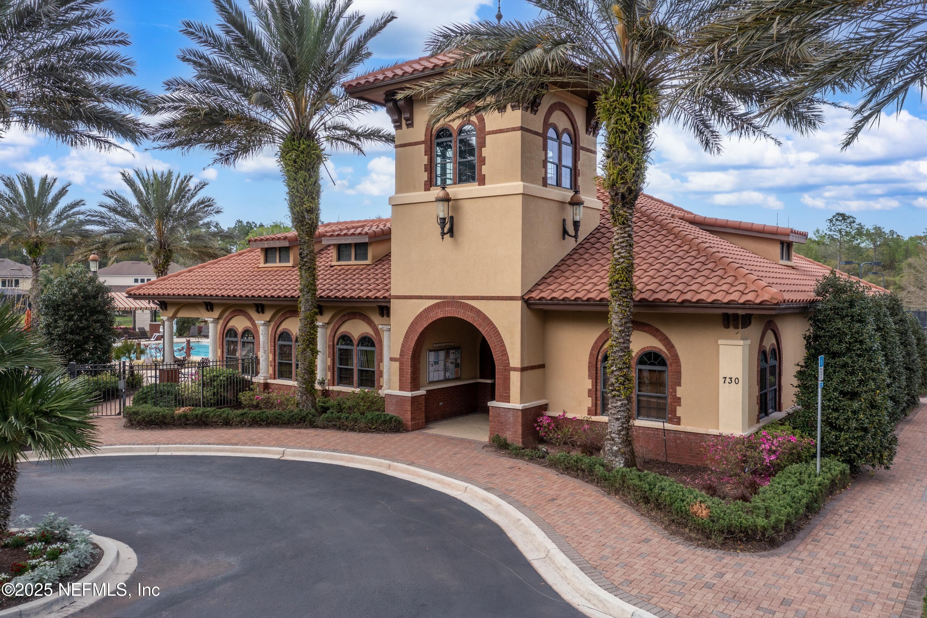 200 GLADSTONE Court, St. Johns