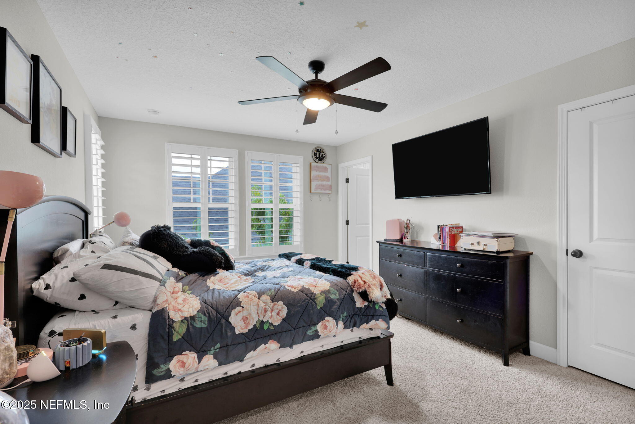 61 SUNBURST Court