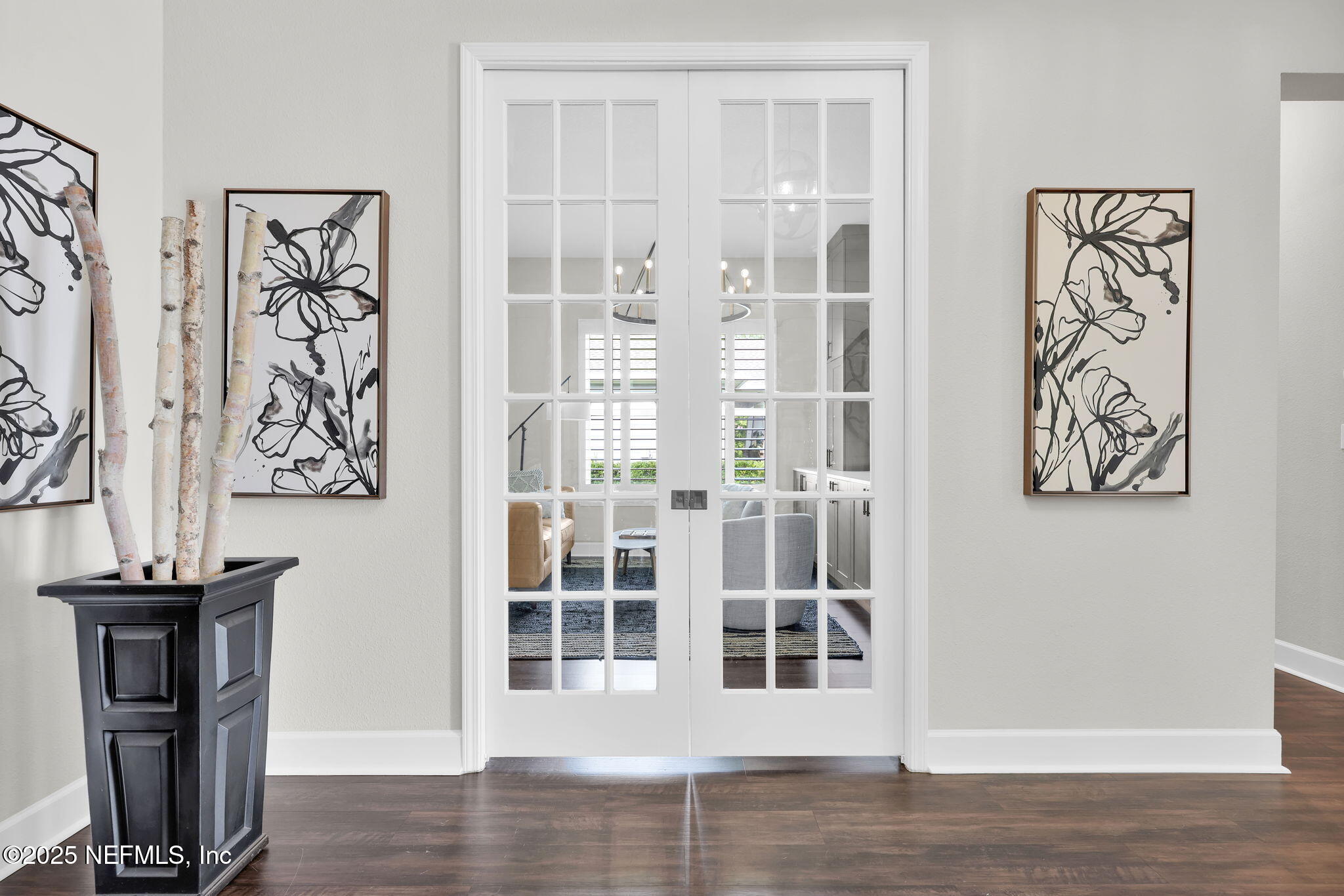 61 SUNBURST Court