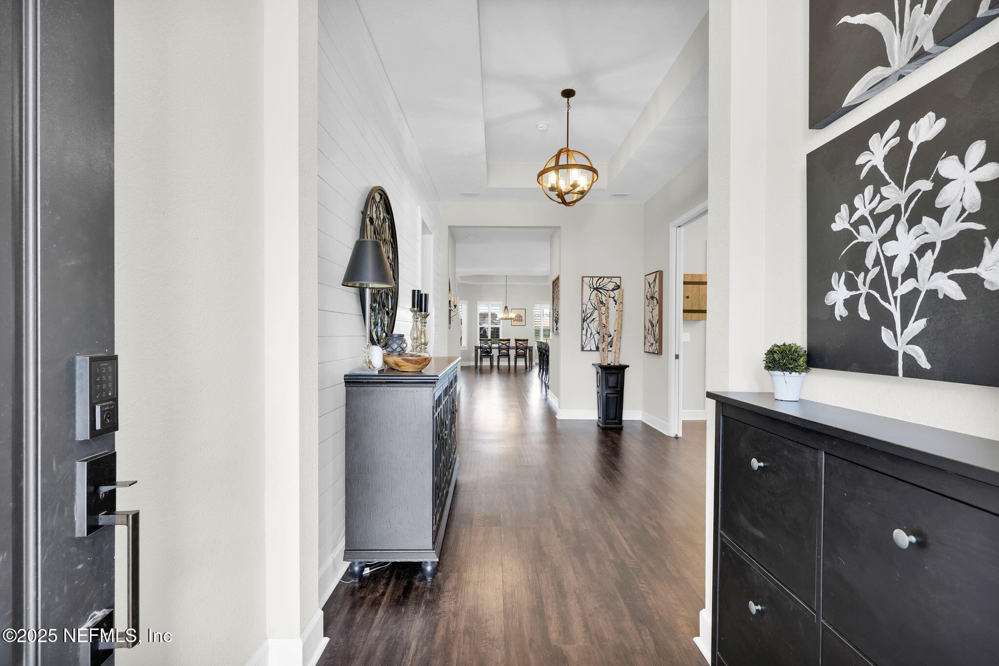 61 SUNBURST Court