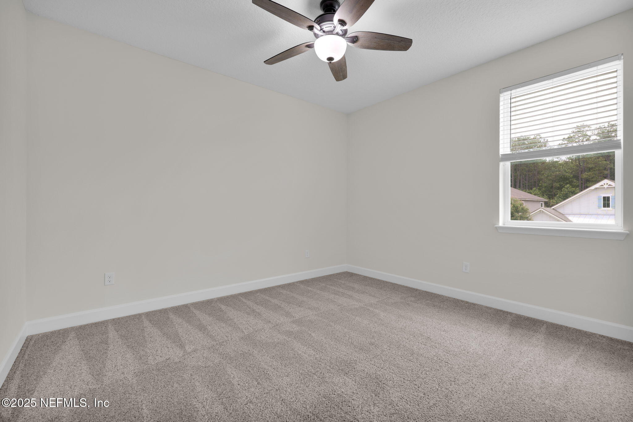 24 FORTRESS Avenue