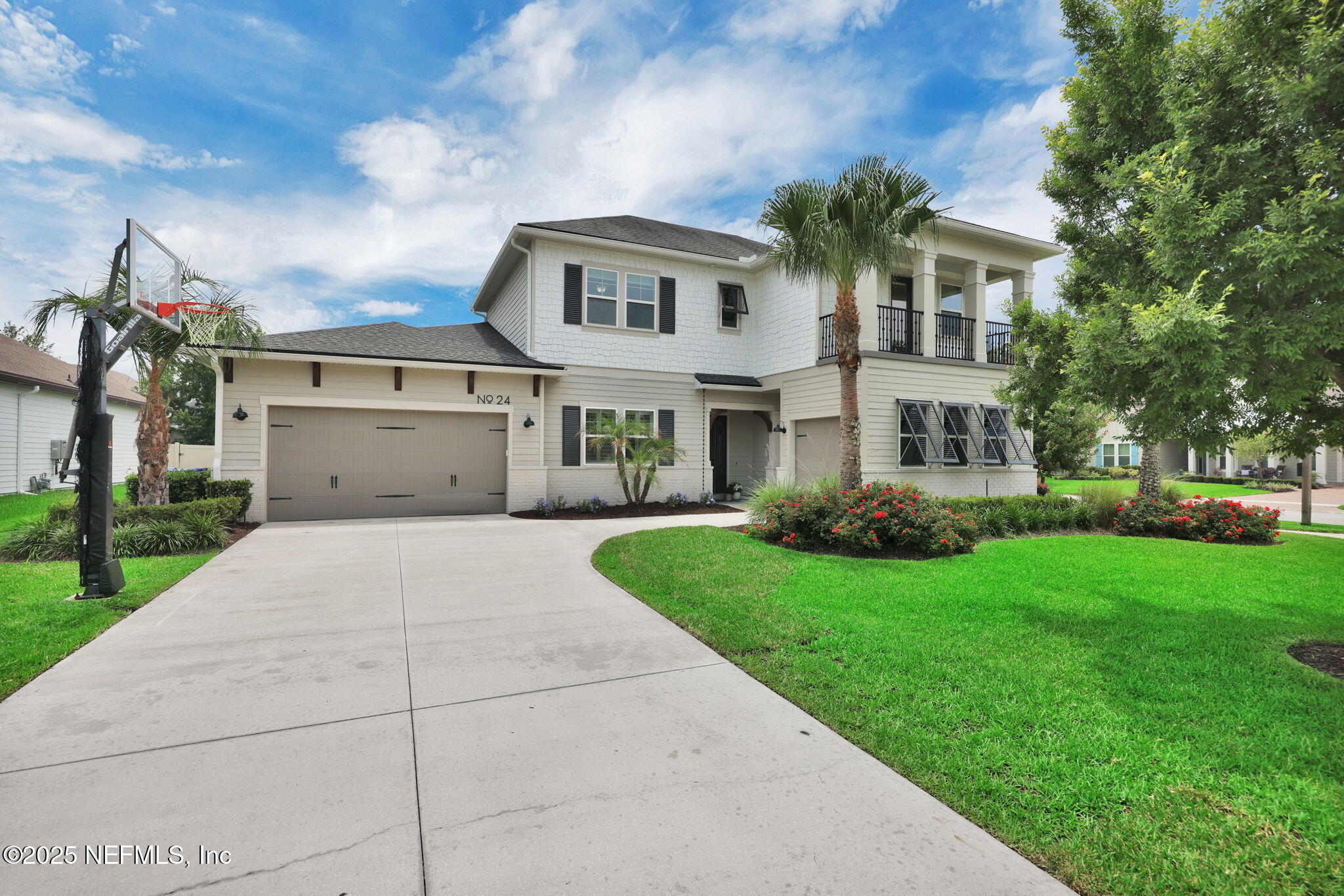 24 FORTRESS Avenue