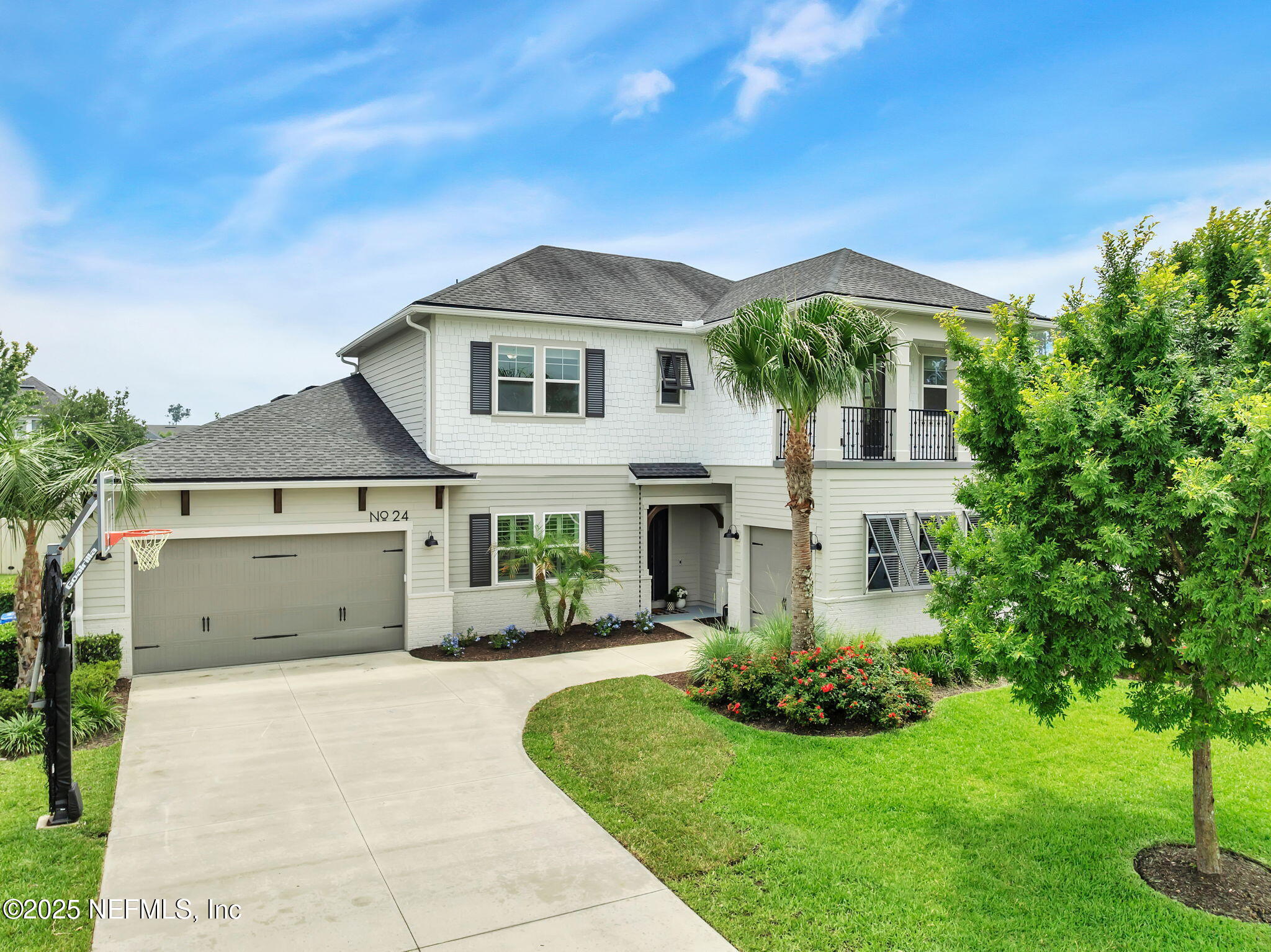 24 FORTRESS Avenue