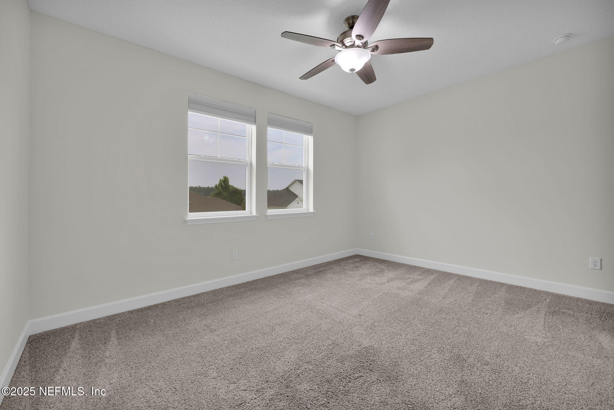 24 FORTRESS Avenue