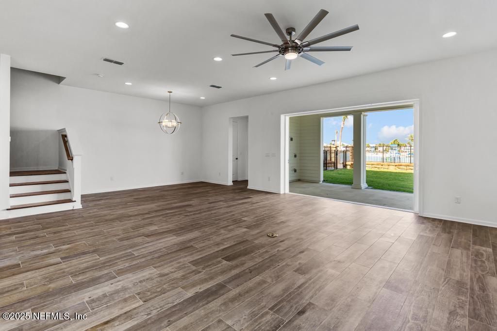 475 MARQUESA Circle, St. Johns