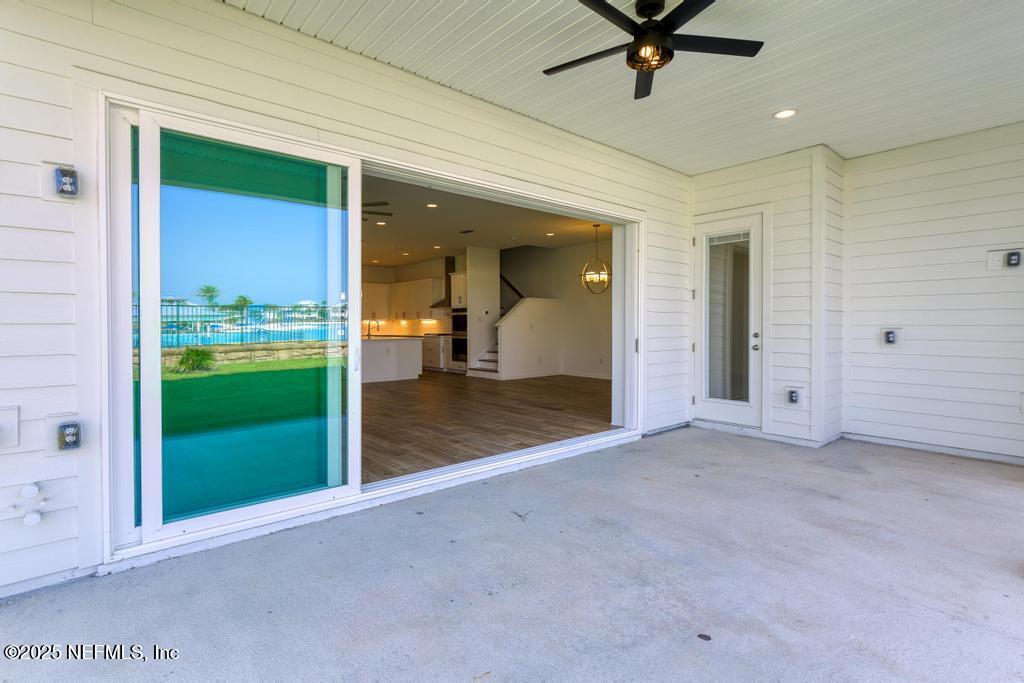 475 MARQUESA Circle, St. Johns